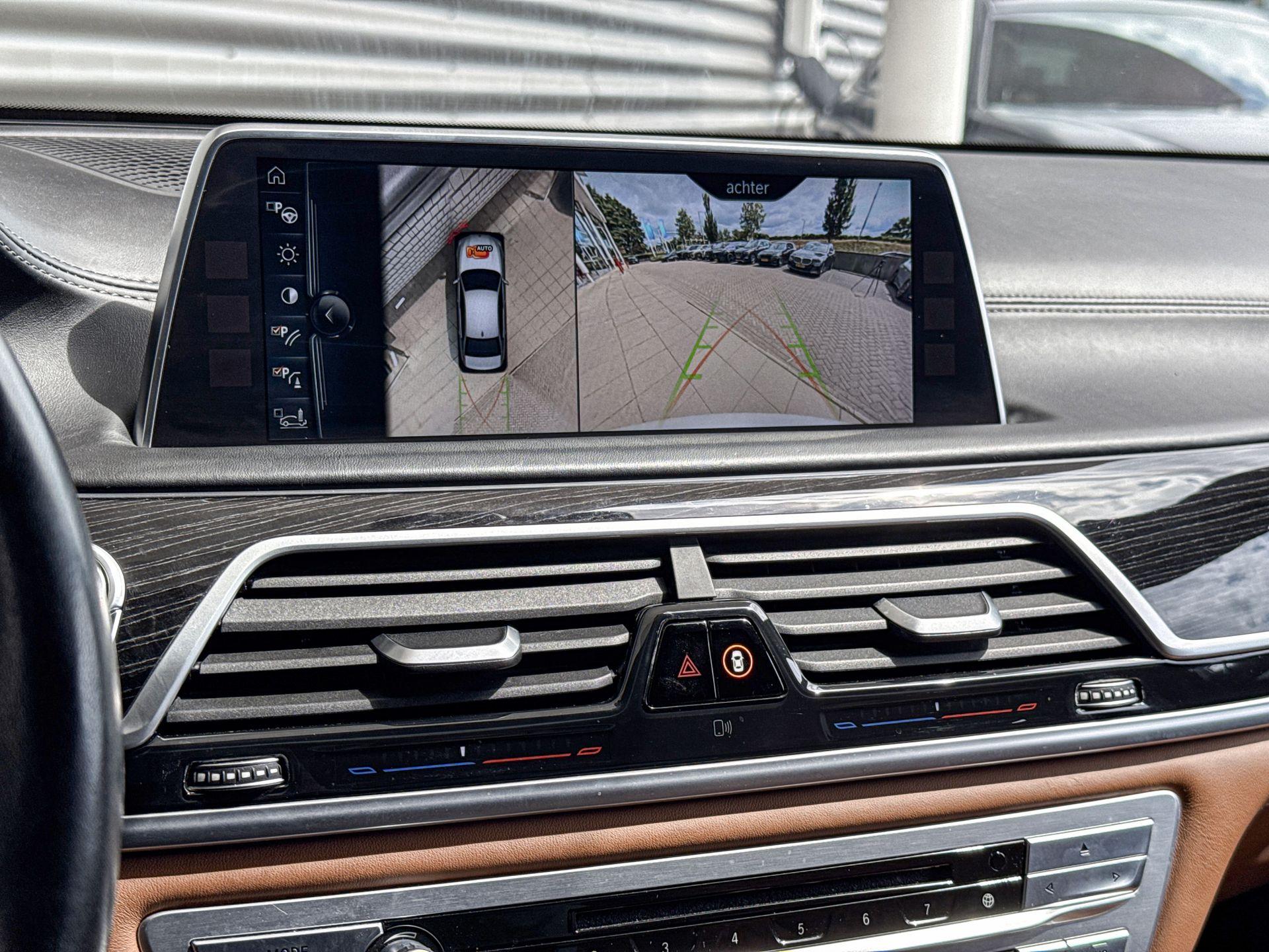Foto van BMW M760li xDrive