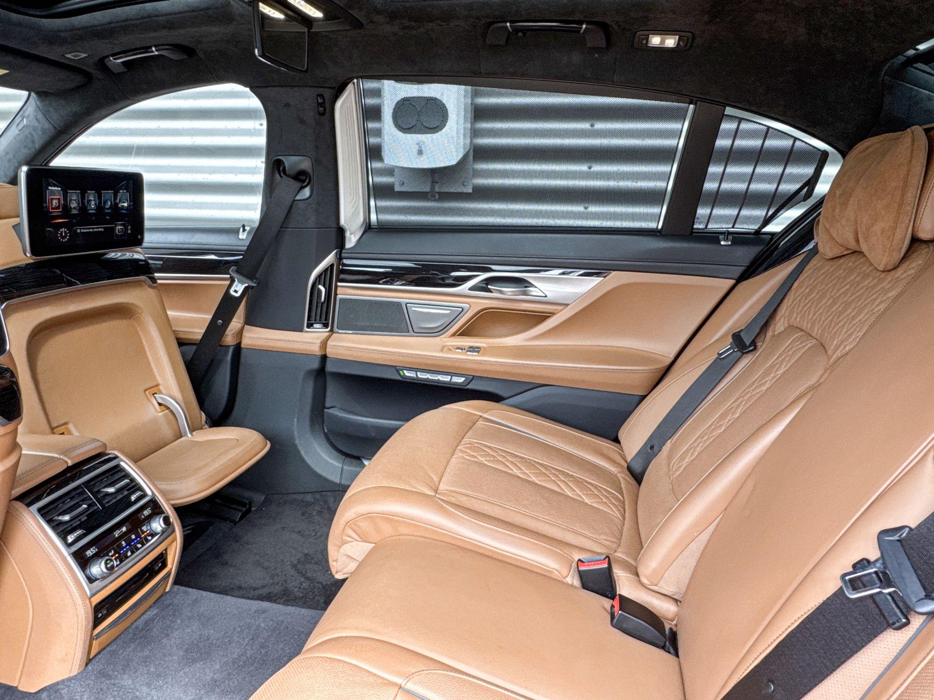 Foto van BMW M760li xDrive