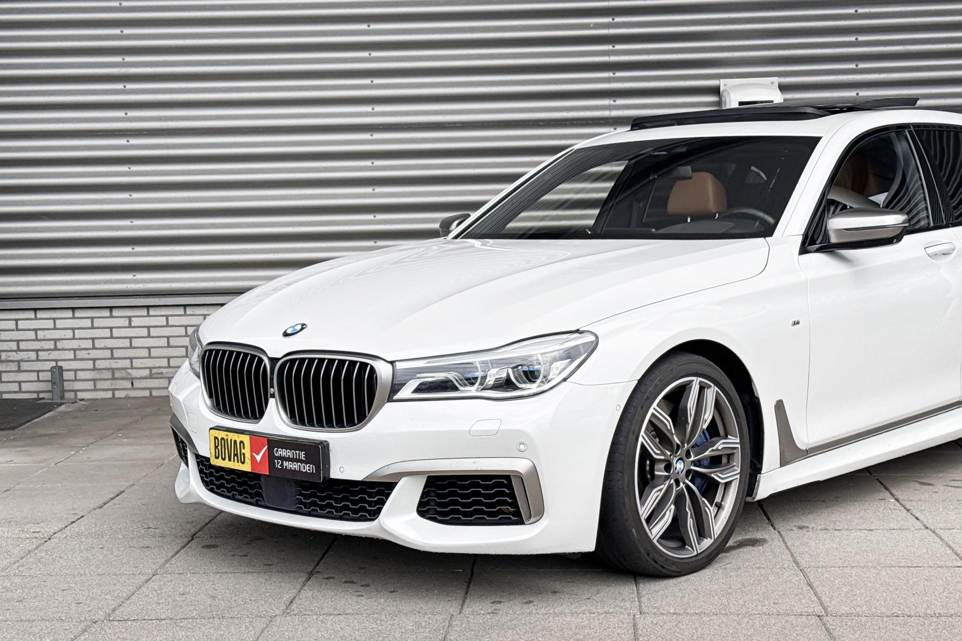 Foto van BMW M760li xDrive