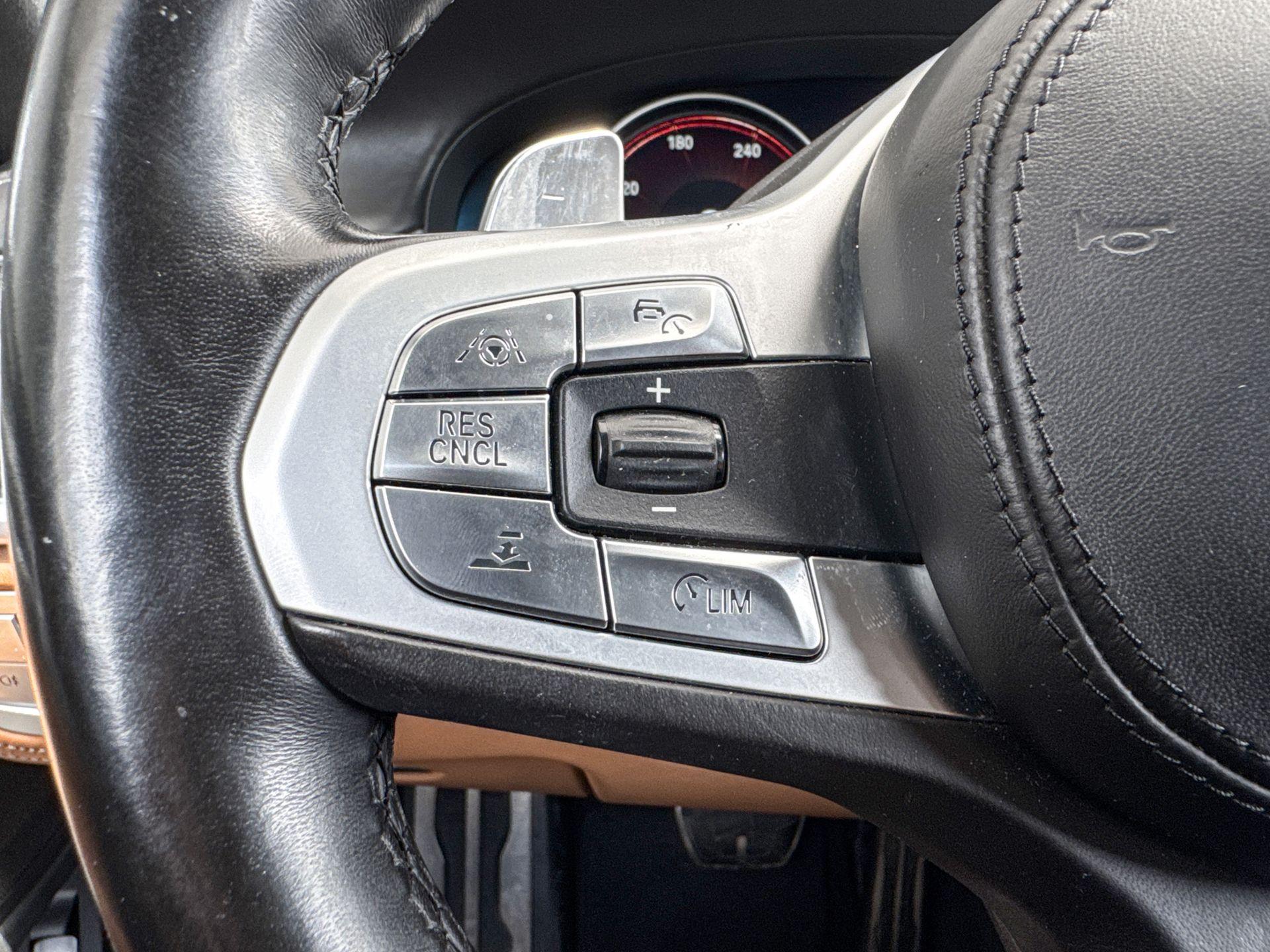 Foto van BMW M760li xDrive