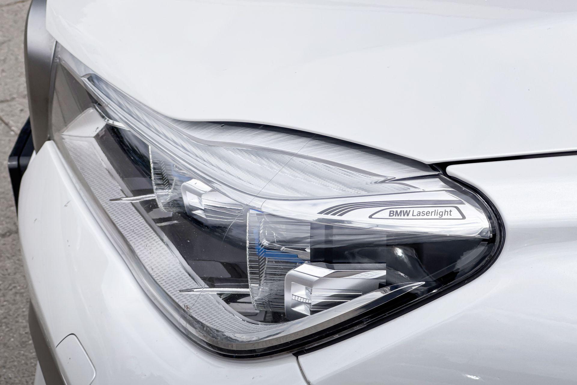 Foto van BMW M760li xDrive