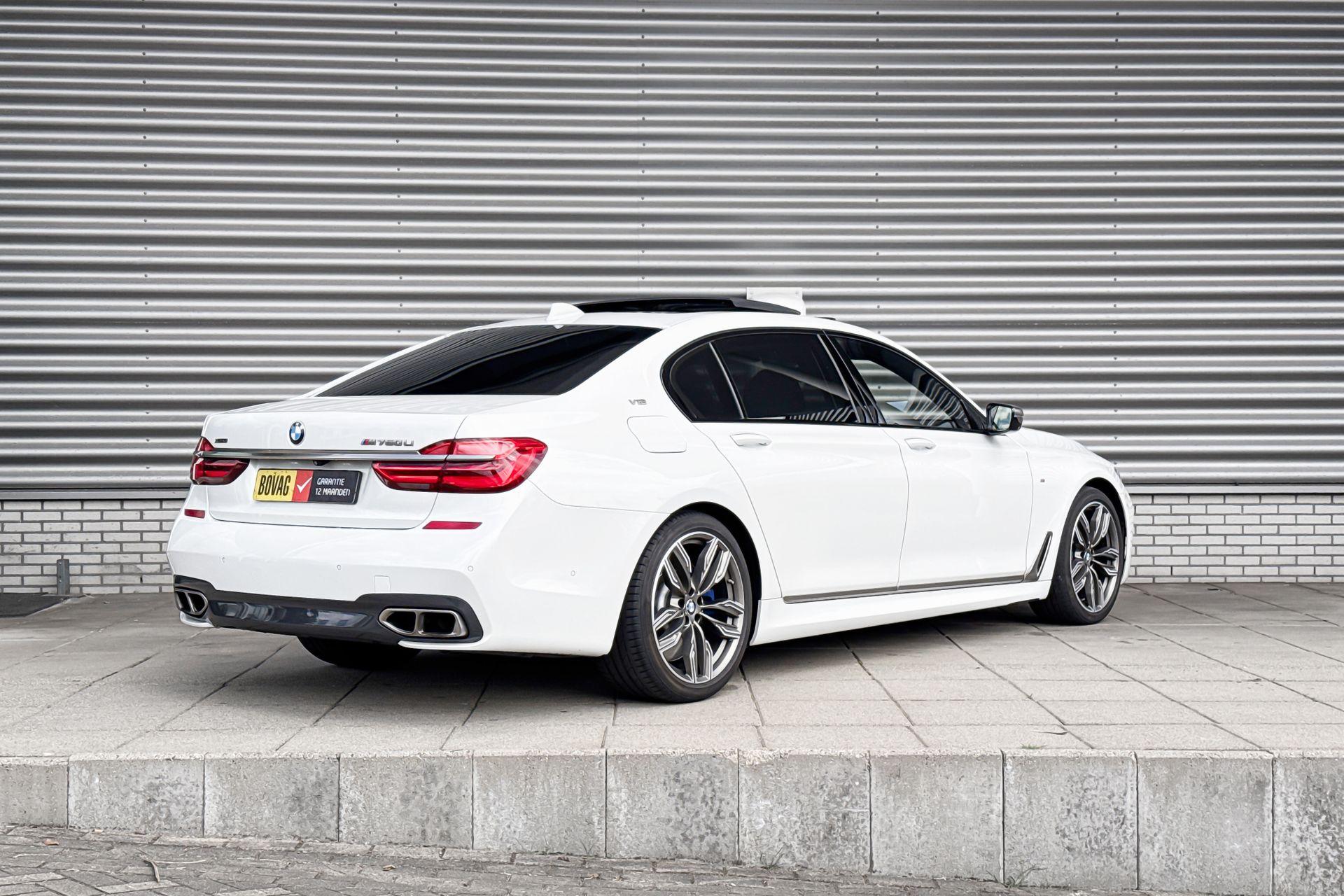 Foto van BMW M760li xDrive