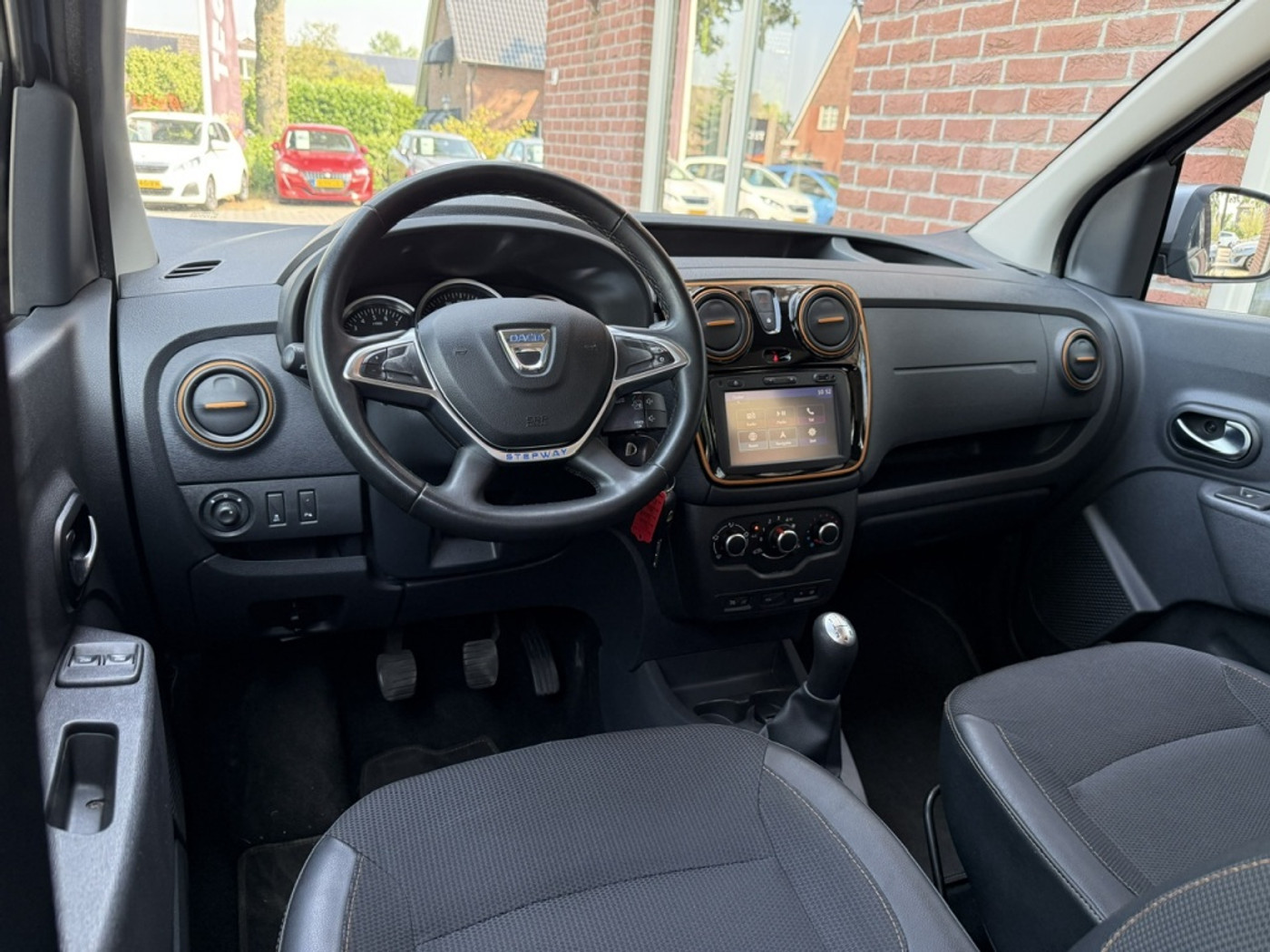 Foto van Dacia Dokker