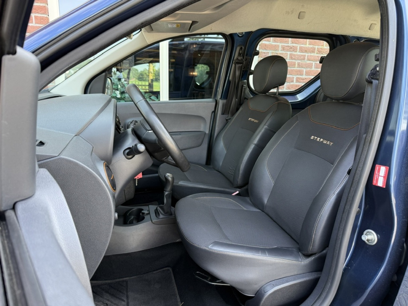 Foto van Dacia Dokker