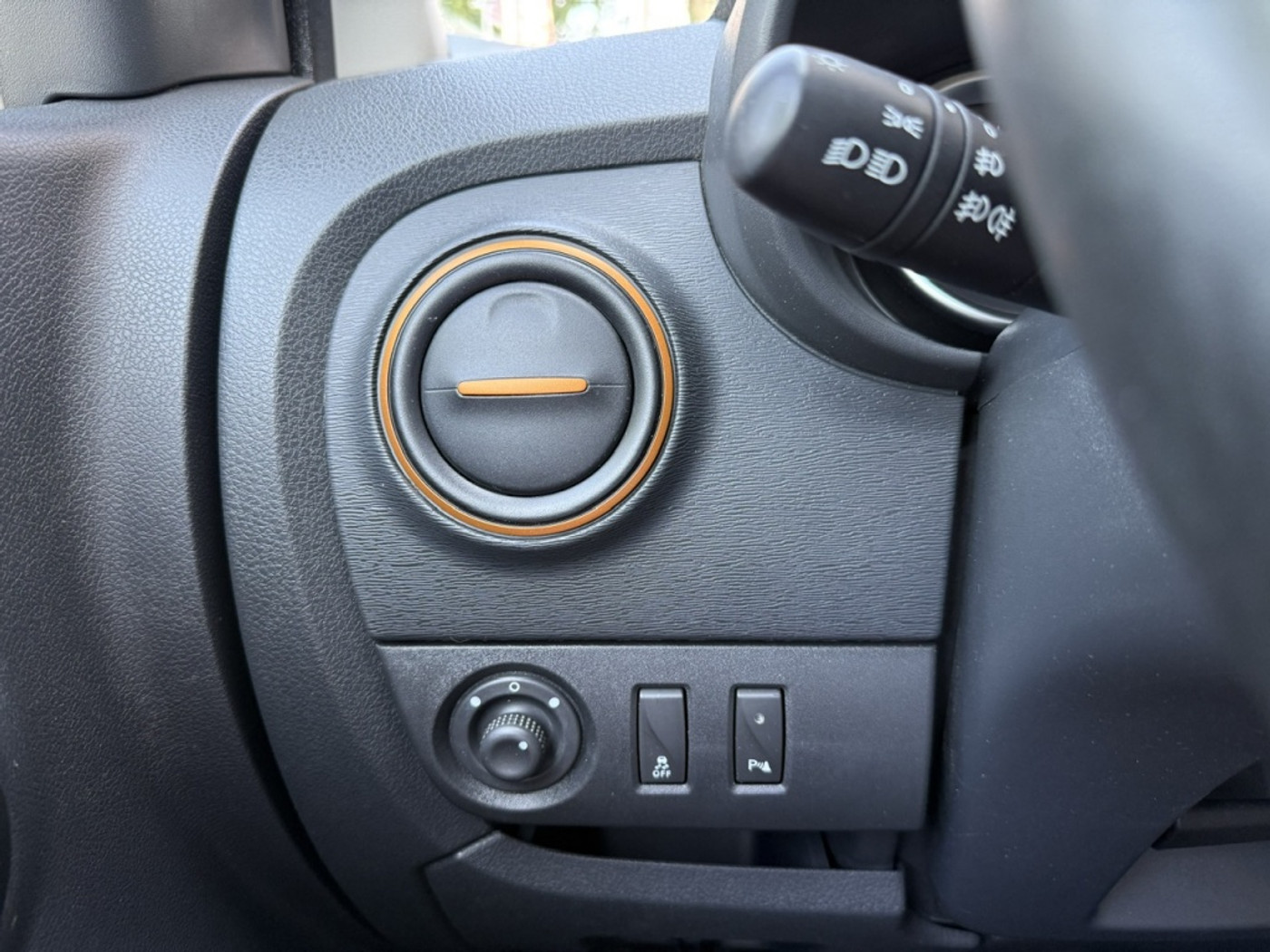 Foto van Dacia Dokker