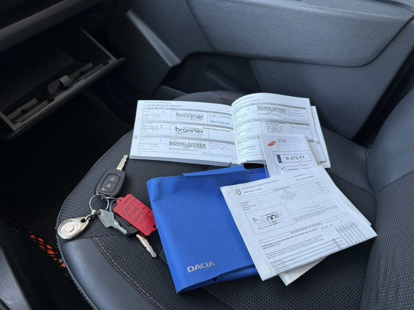Foto van Dacia Dokker