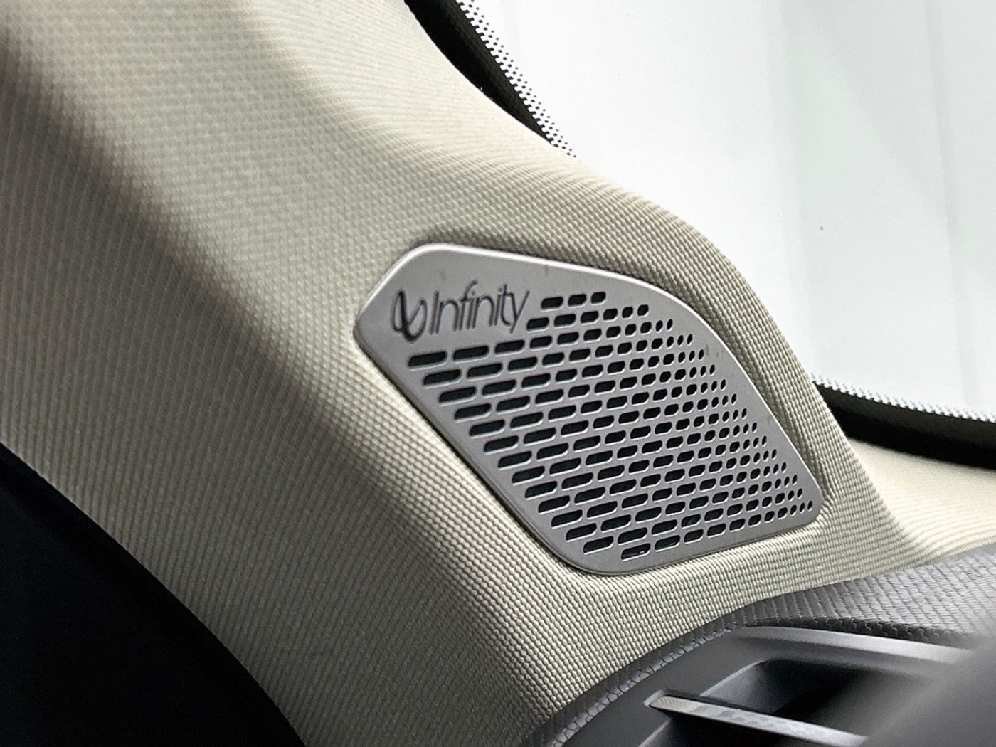 Foto van Lynk&co LYNK & Co 01