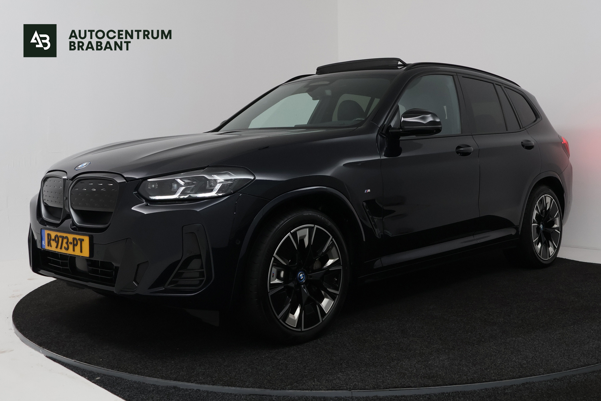 Foto van BMW Ix3