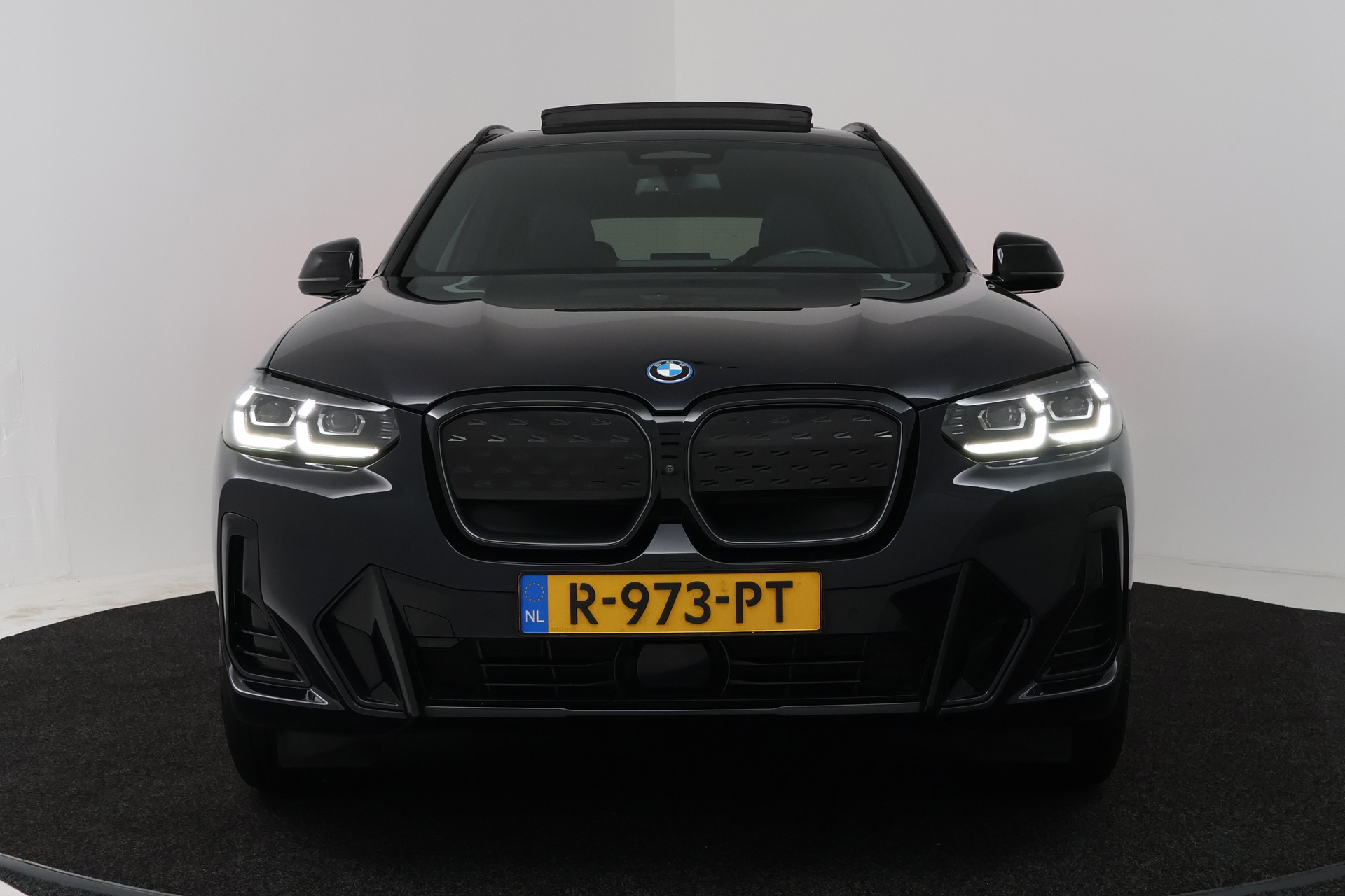 Foto van BMW Ix3