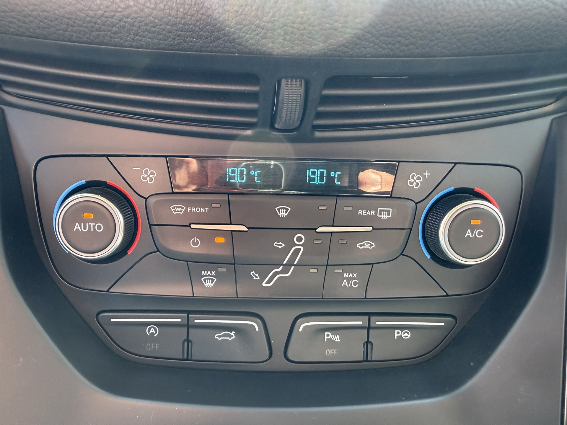 Foto van Ford C-max