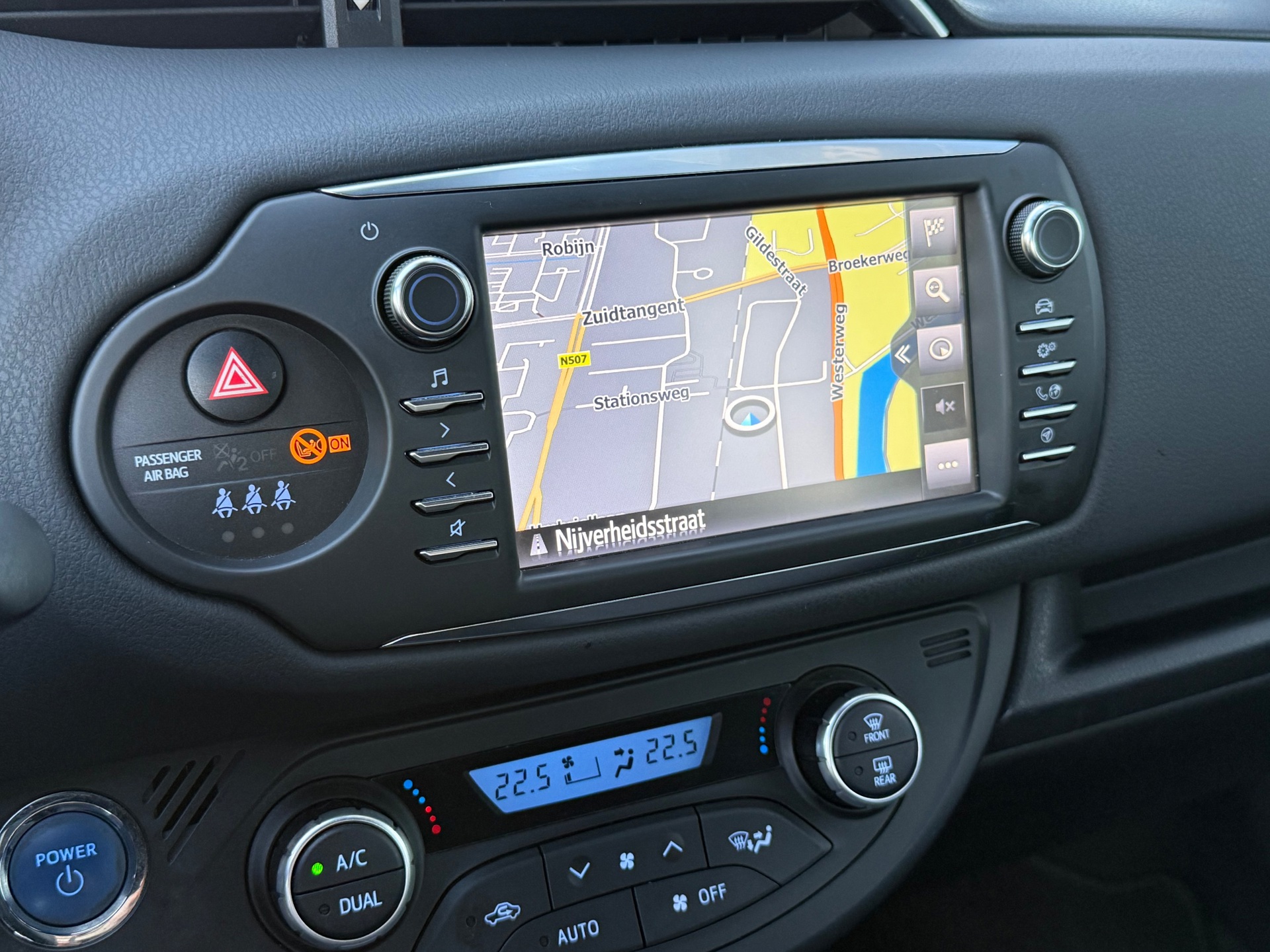 Foto van Toyota Toyota Yaris Hybrid