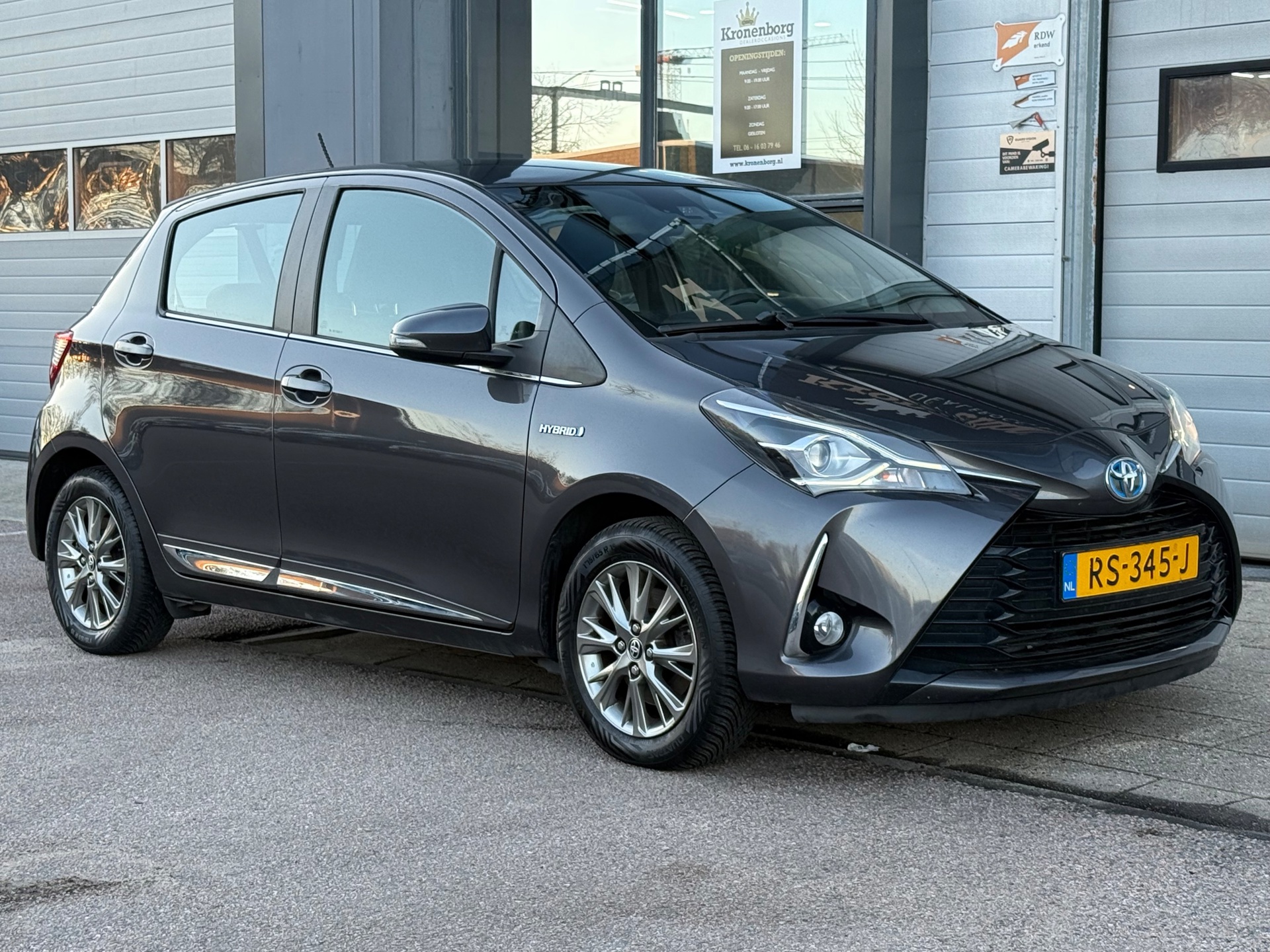 Foto van Toyota Toyota Yaris Hybrid