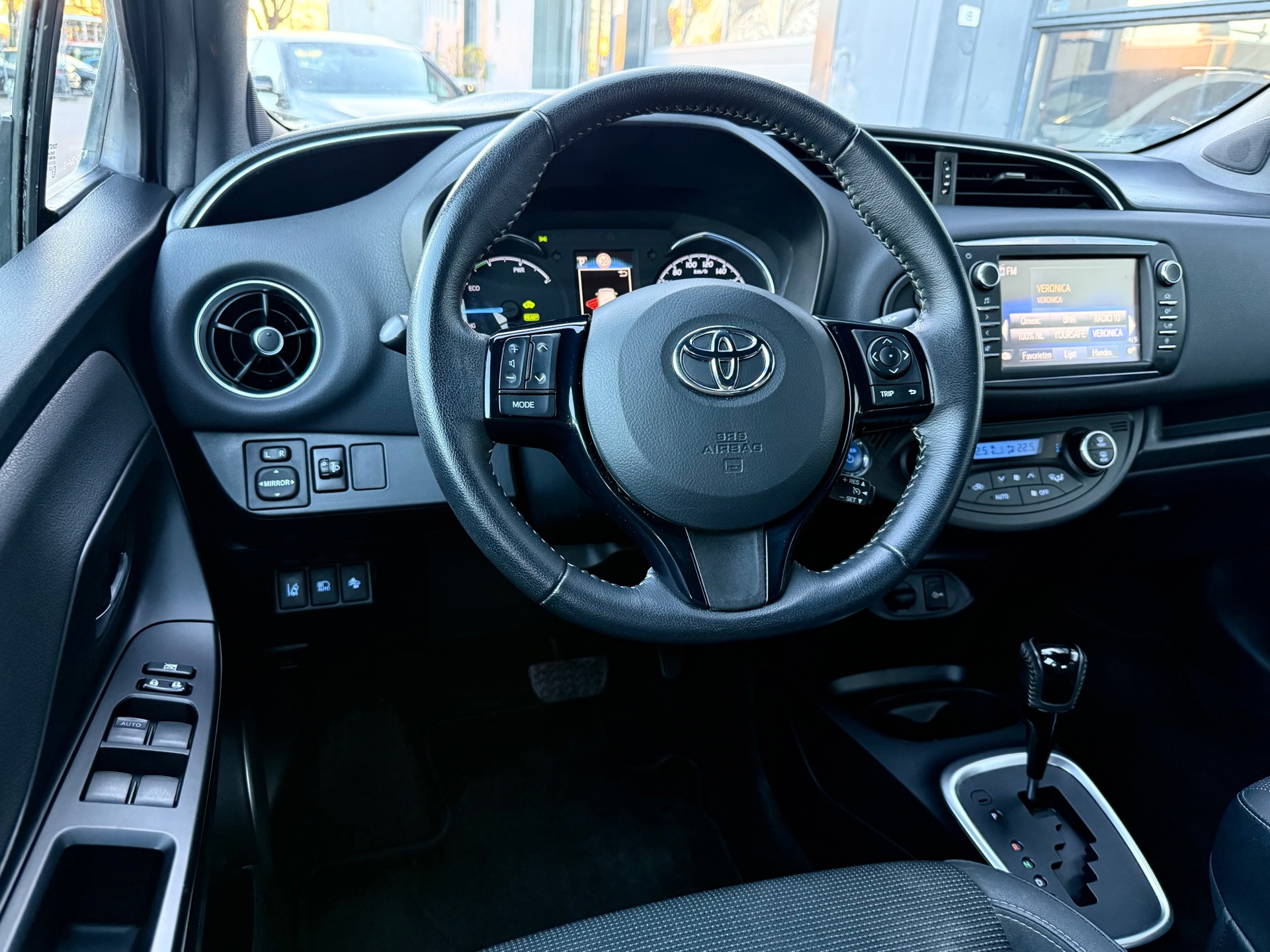 Foto van Toyota Toyota Yaris Hybrid