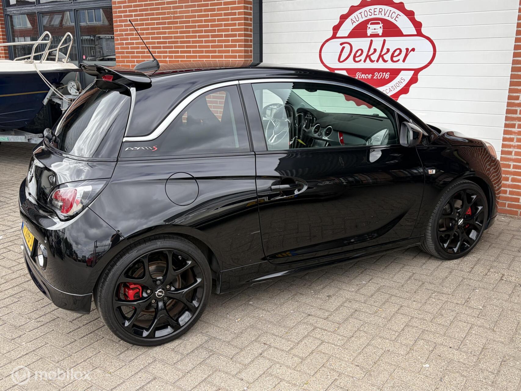 Foto van Opel Adam