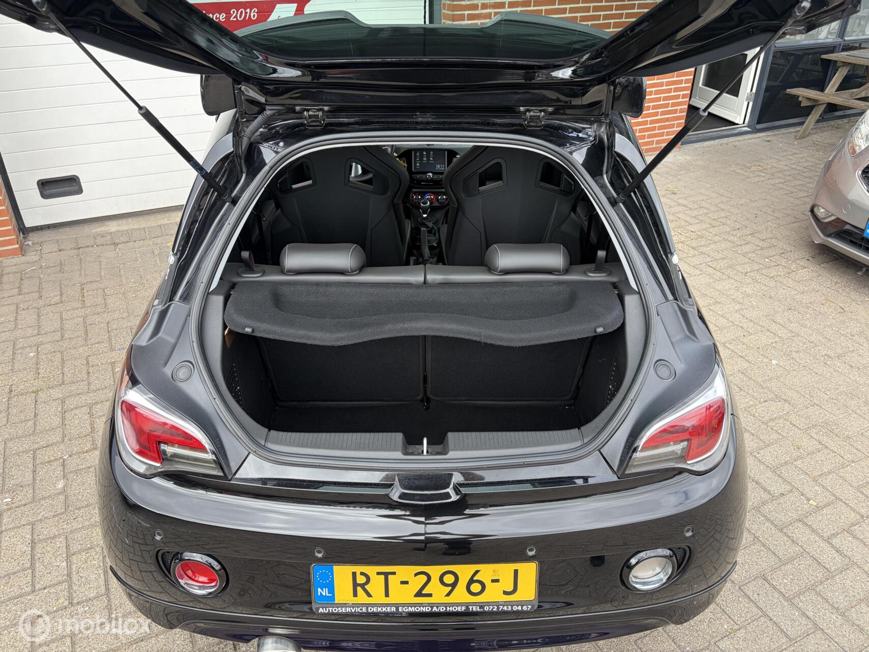 Foto van Opel Adam