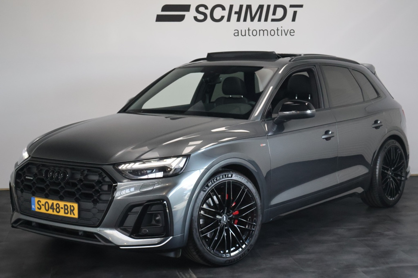 Audi Q5 40 TFSI S-Line ABT | Panorama | 21" LM | Carplay | Camera 2023 - voorkant