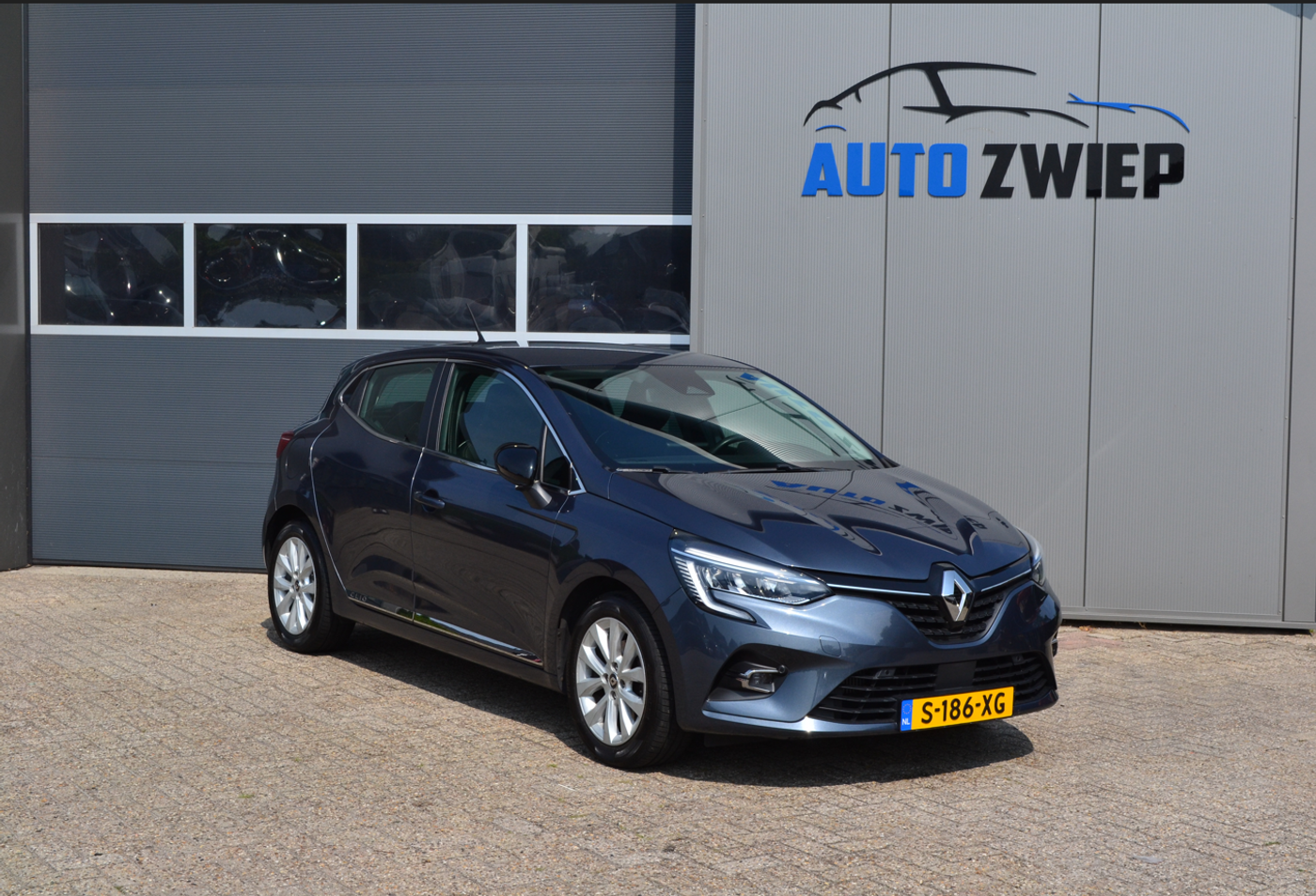 Renault Clio 1.3 TCe Intens Stoelverwarming/camera/trekhaak 2020 - voorkant