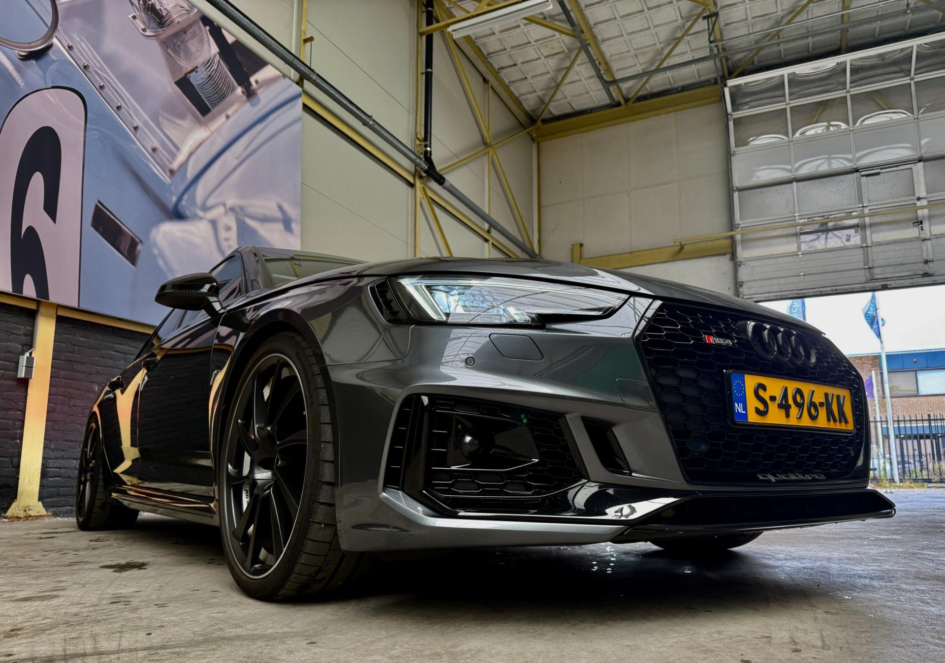 Foto van Audi RS 4 Avant