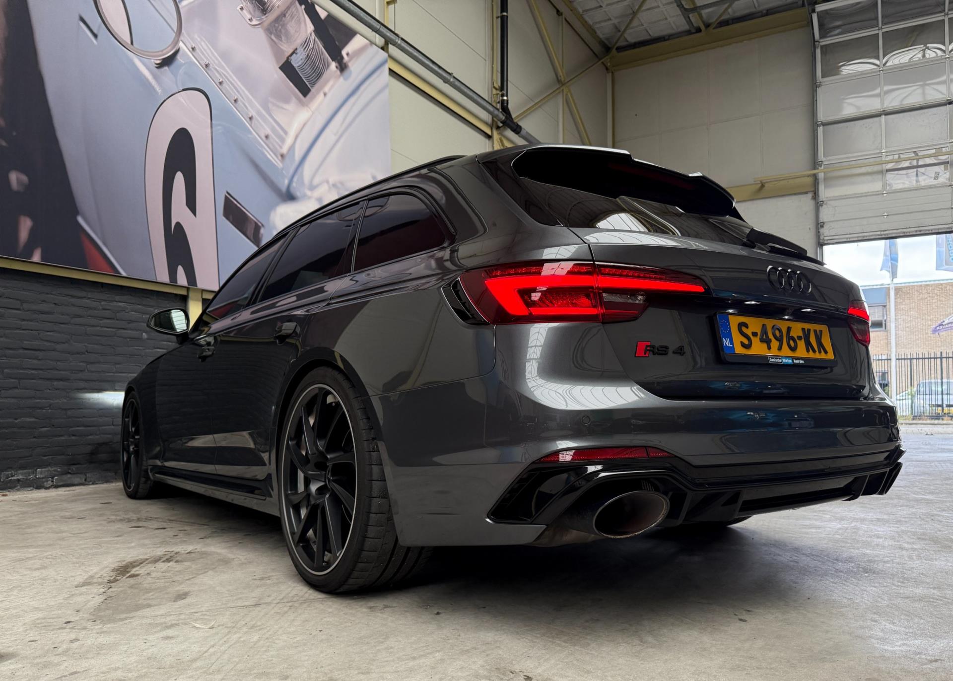 Foto van Audi RS 4 Avant