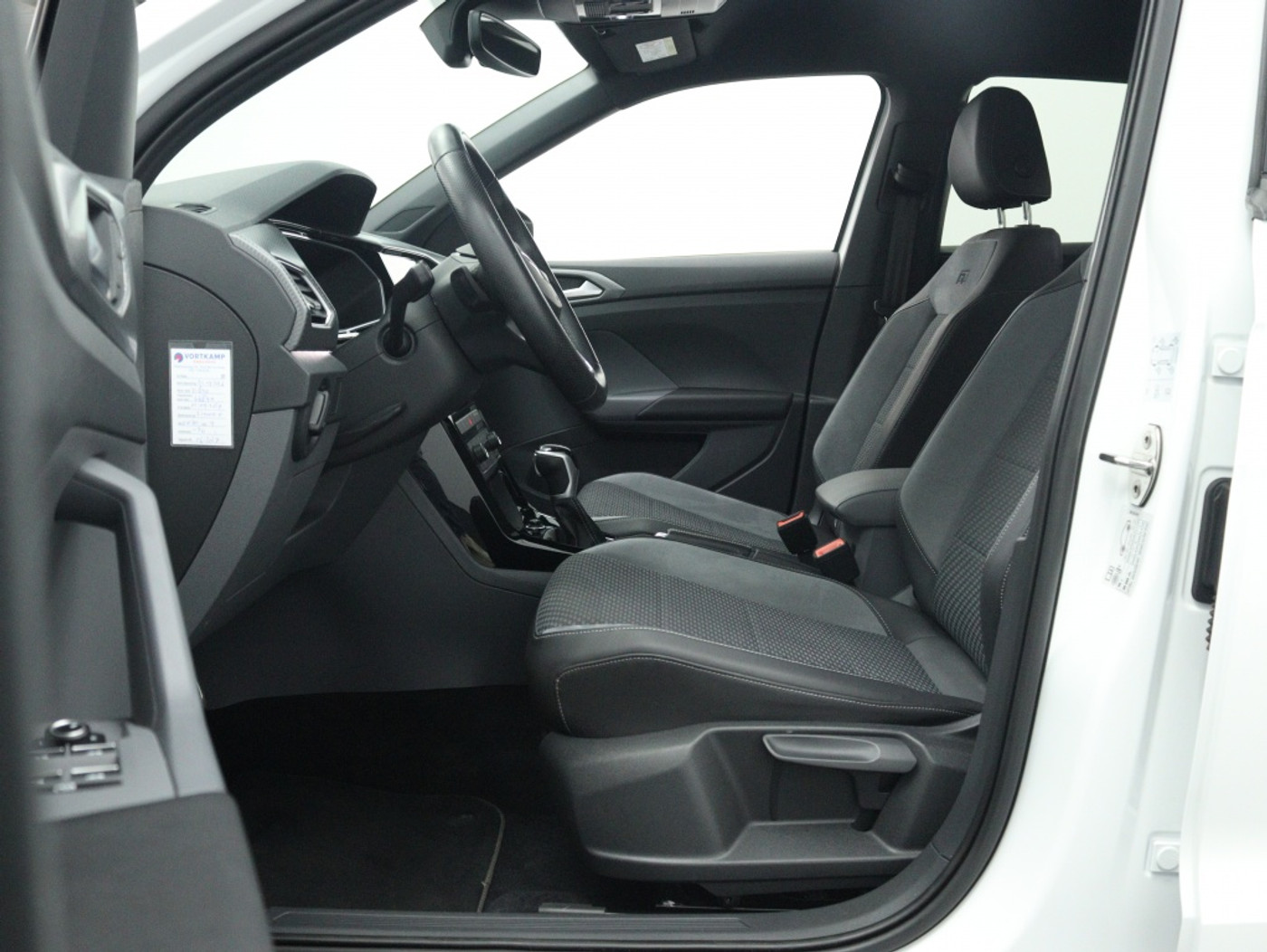 Foto van Volkswagen T-cross