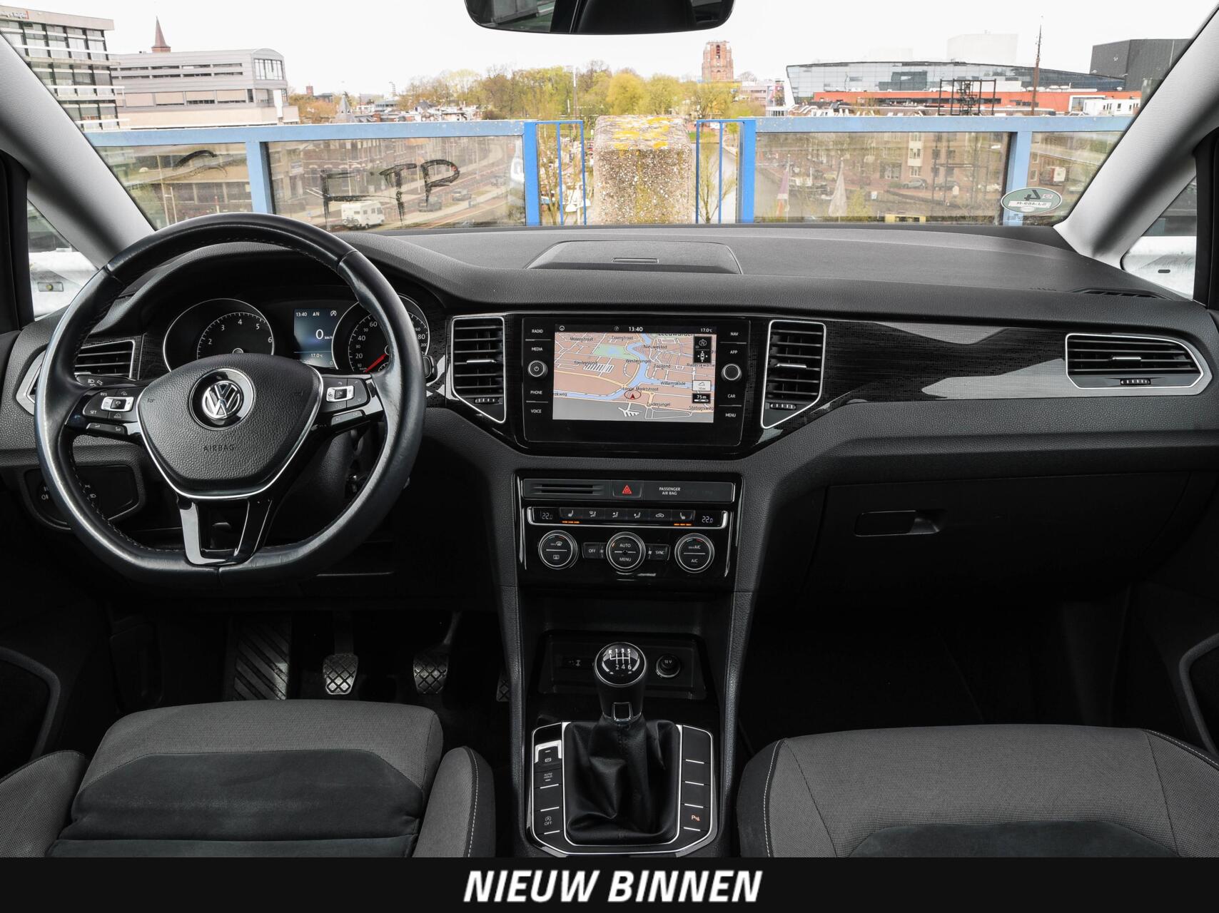 Foto van Volkswagen Golf Sportsvan