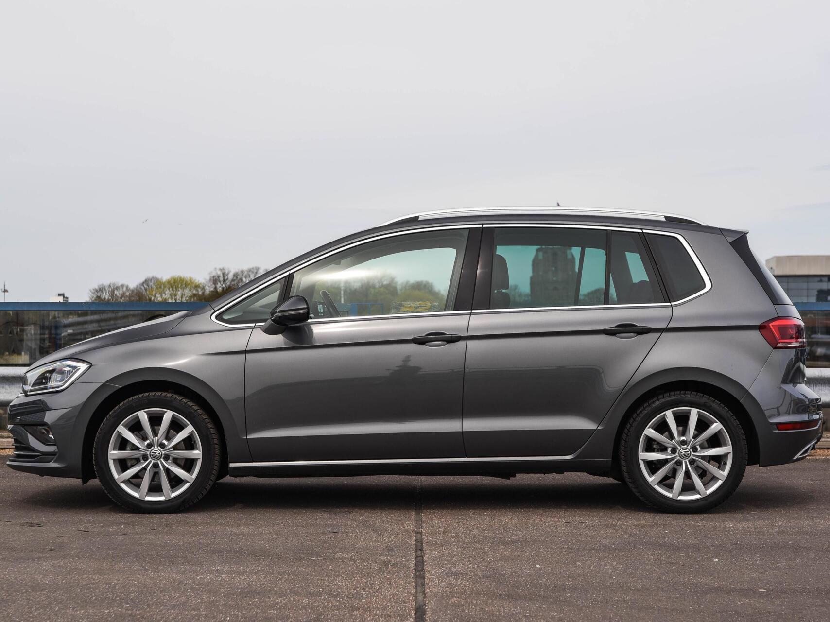 Foto van Volkswagen Golf Sportsvan