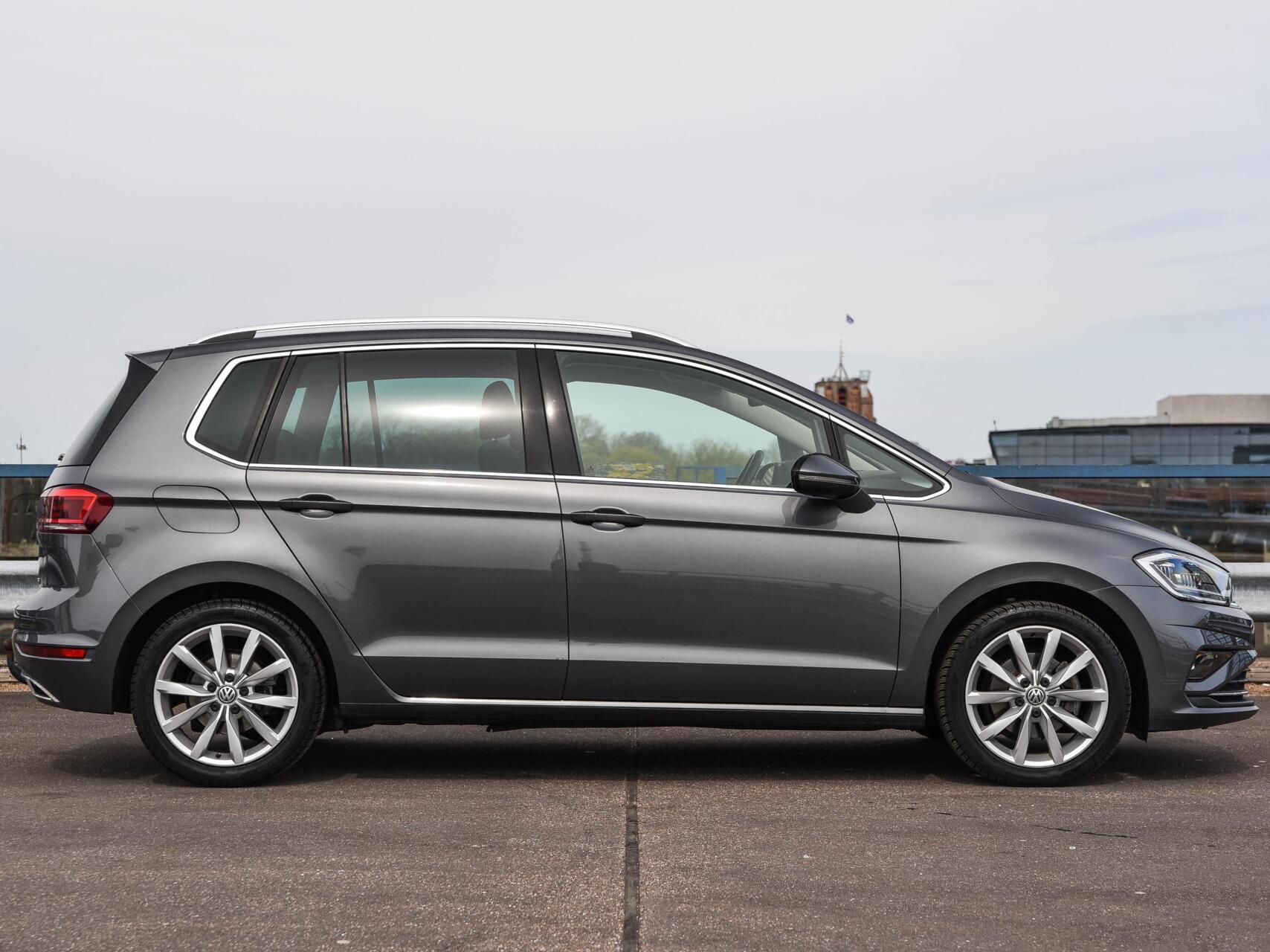 Foto van Volkswagen Golf Sportsvan