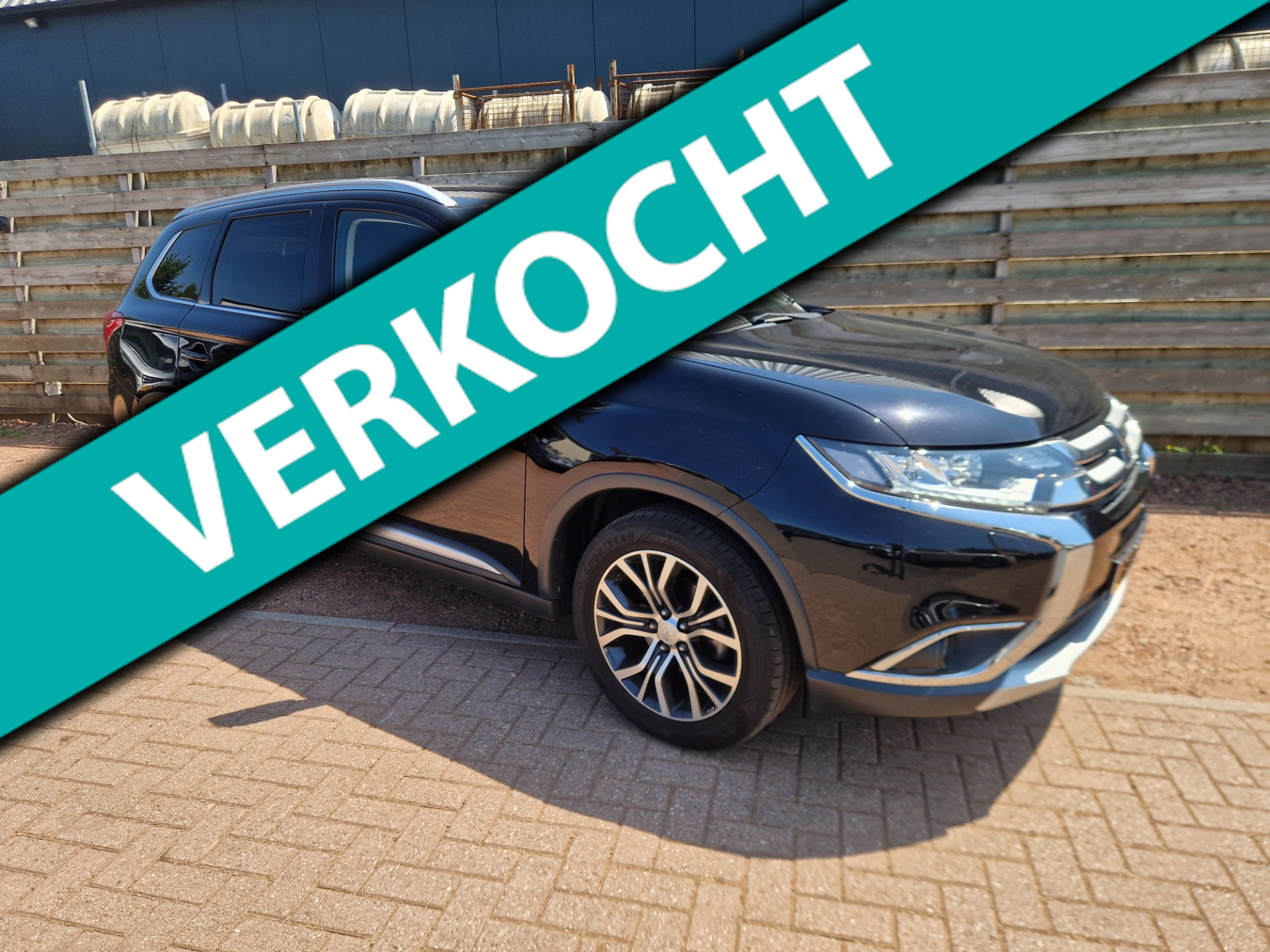 Mitsubishi Mitsubishi Outlander 2.0 Connect Pro Automaat 1e Eigenaar 2017 - voorkant