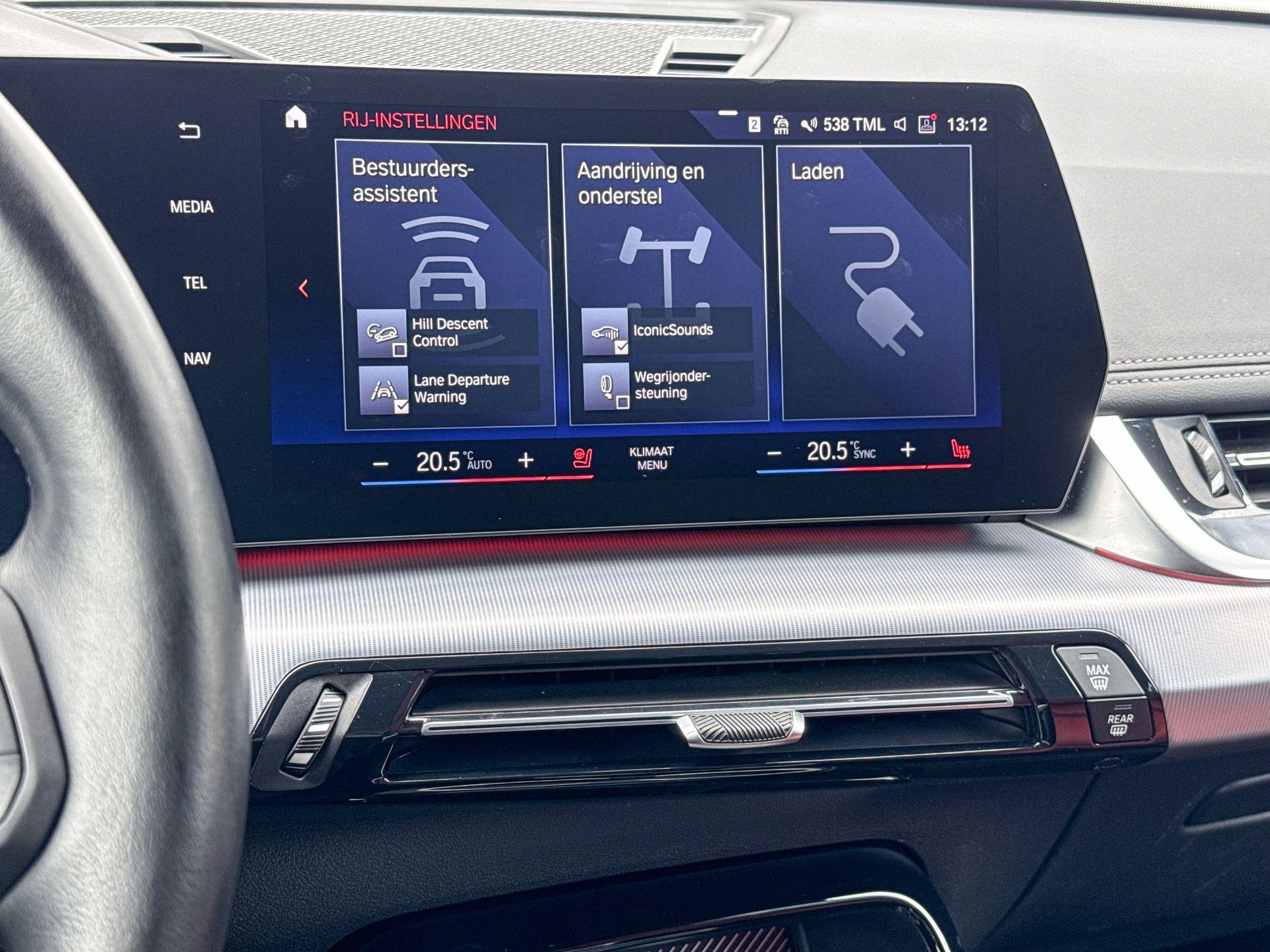 Foto van BMW Ix1 Xdrive30