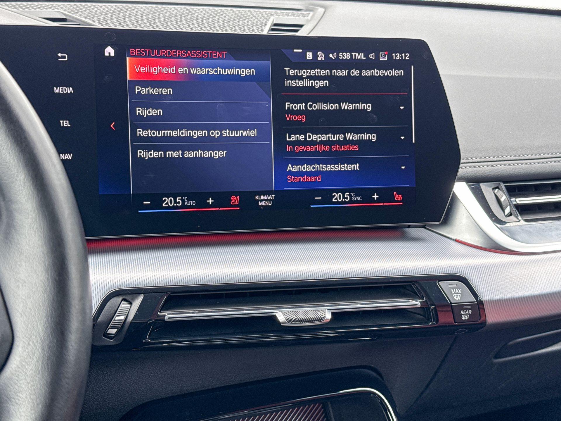 Foto van BMW Ix1 Xdrive30