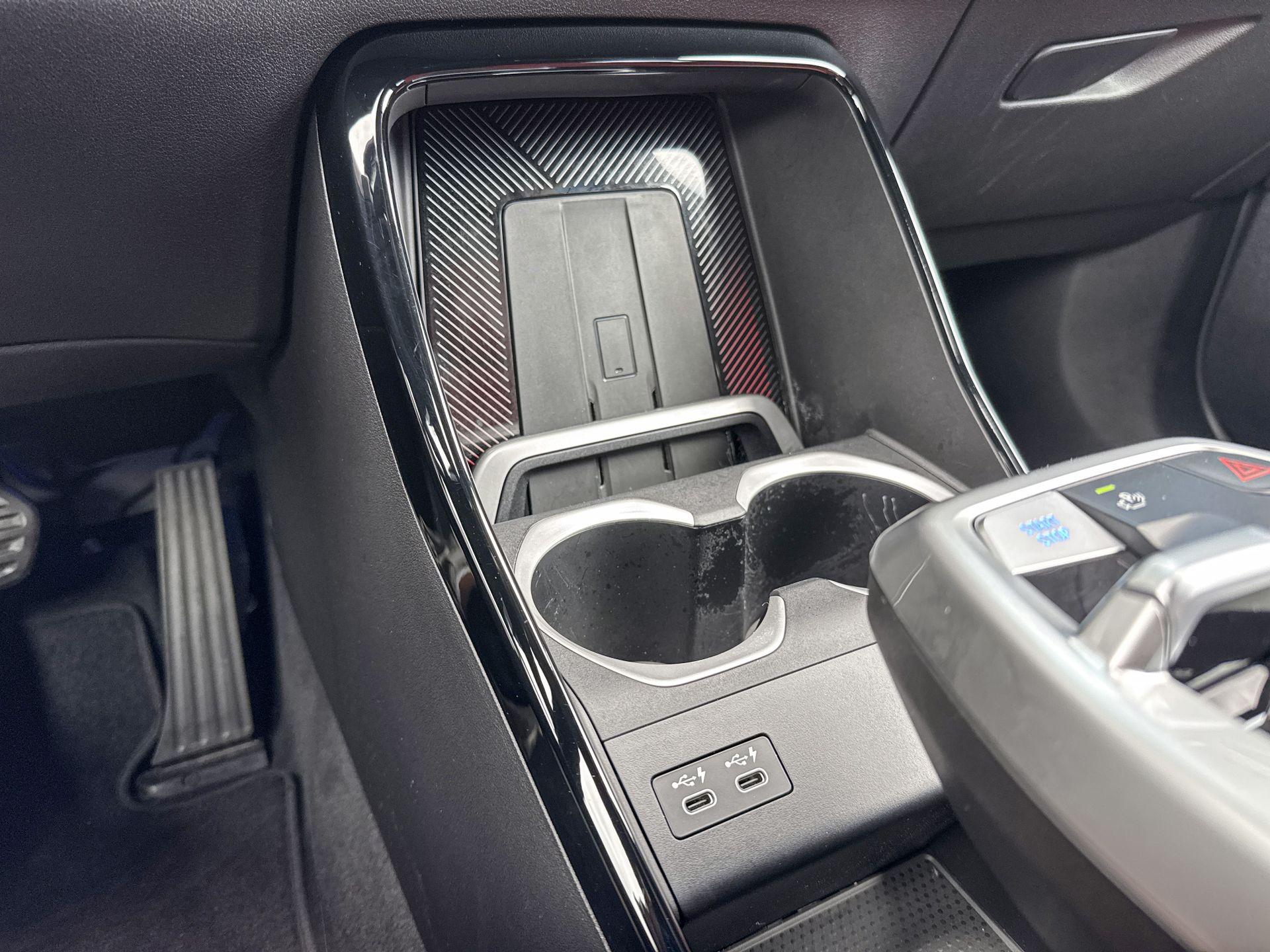 Foto van BMW Ix1 Xdrive30