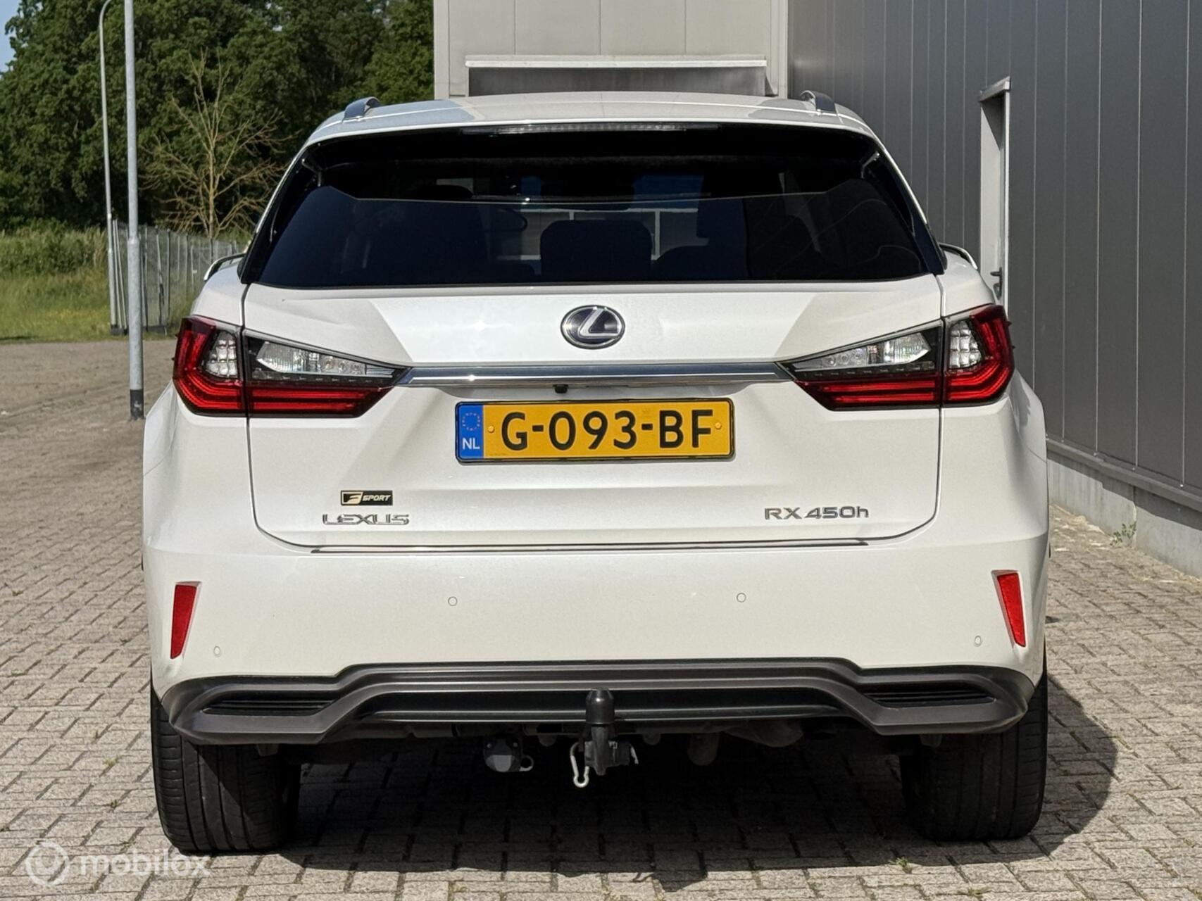 Foto van Lexus Lexus Rx450h