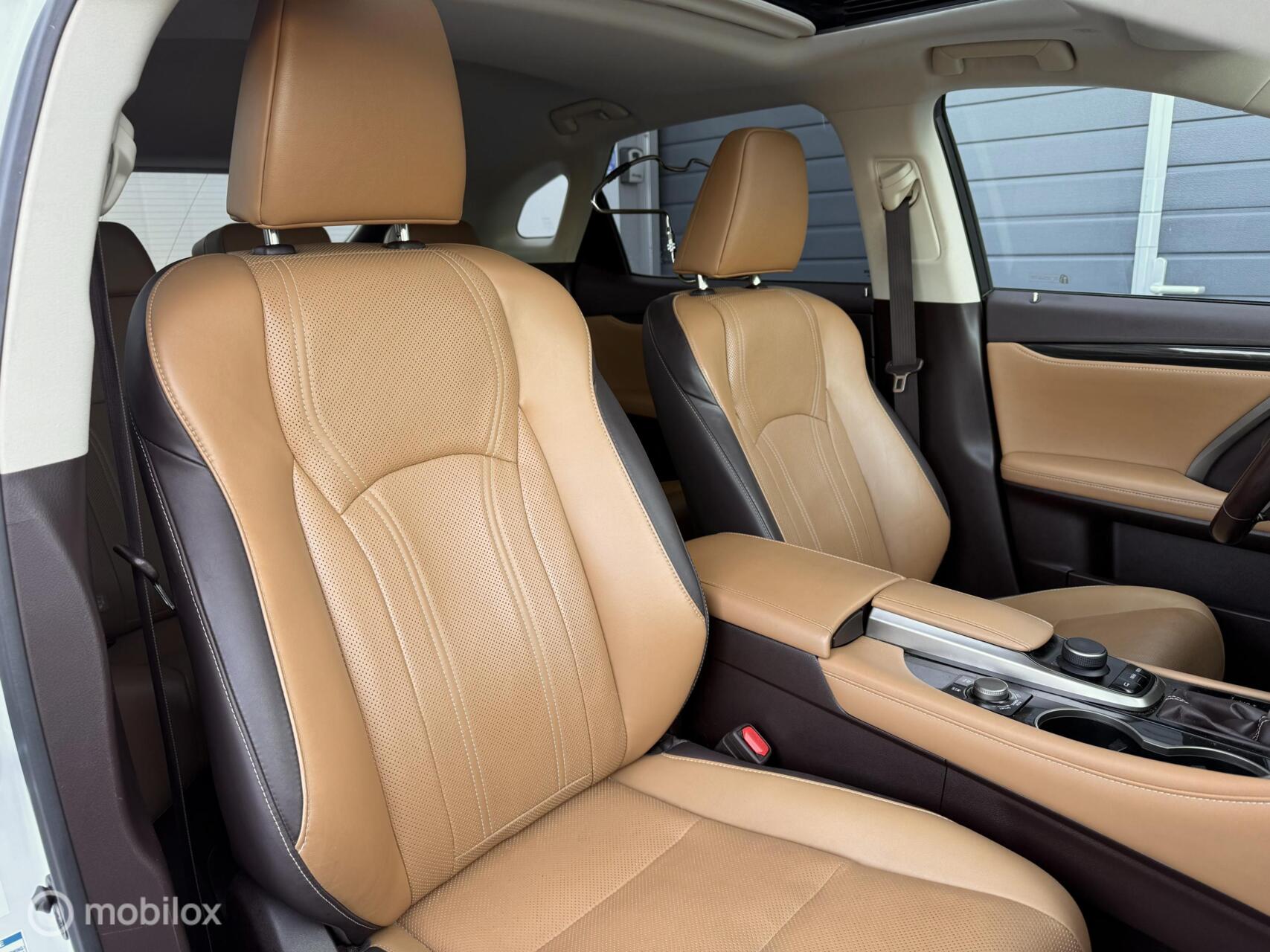 Foto van Lexus Lexus Rx450h