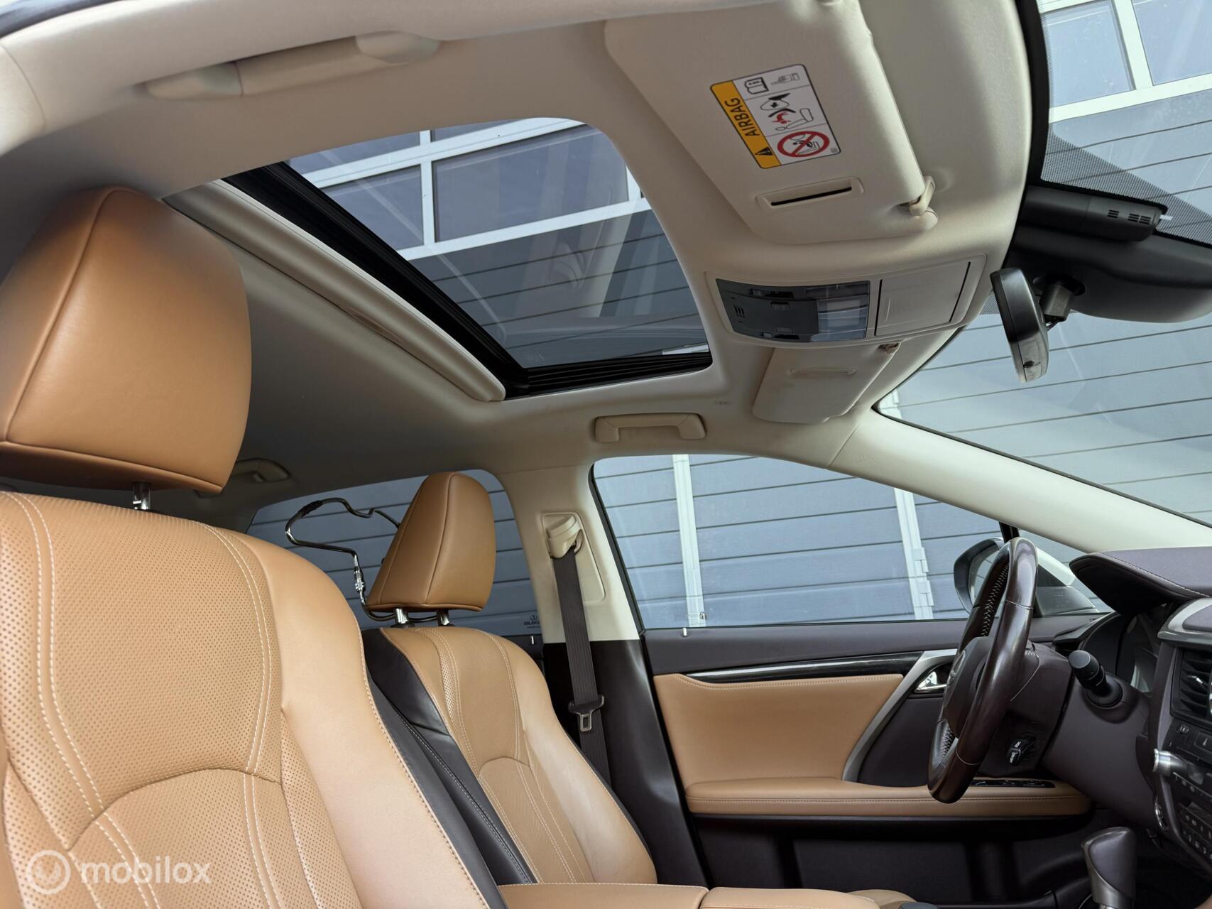 Foto van Lexus Lexus Rx450h