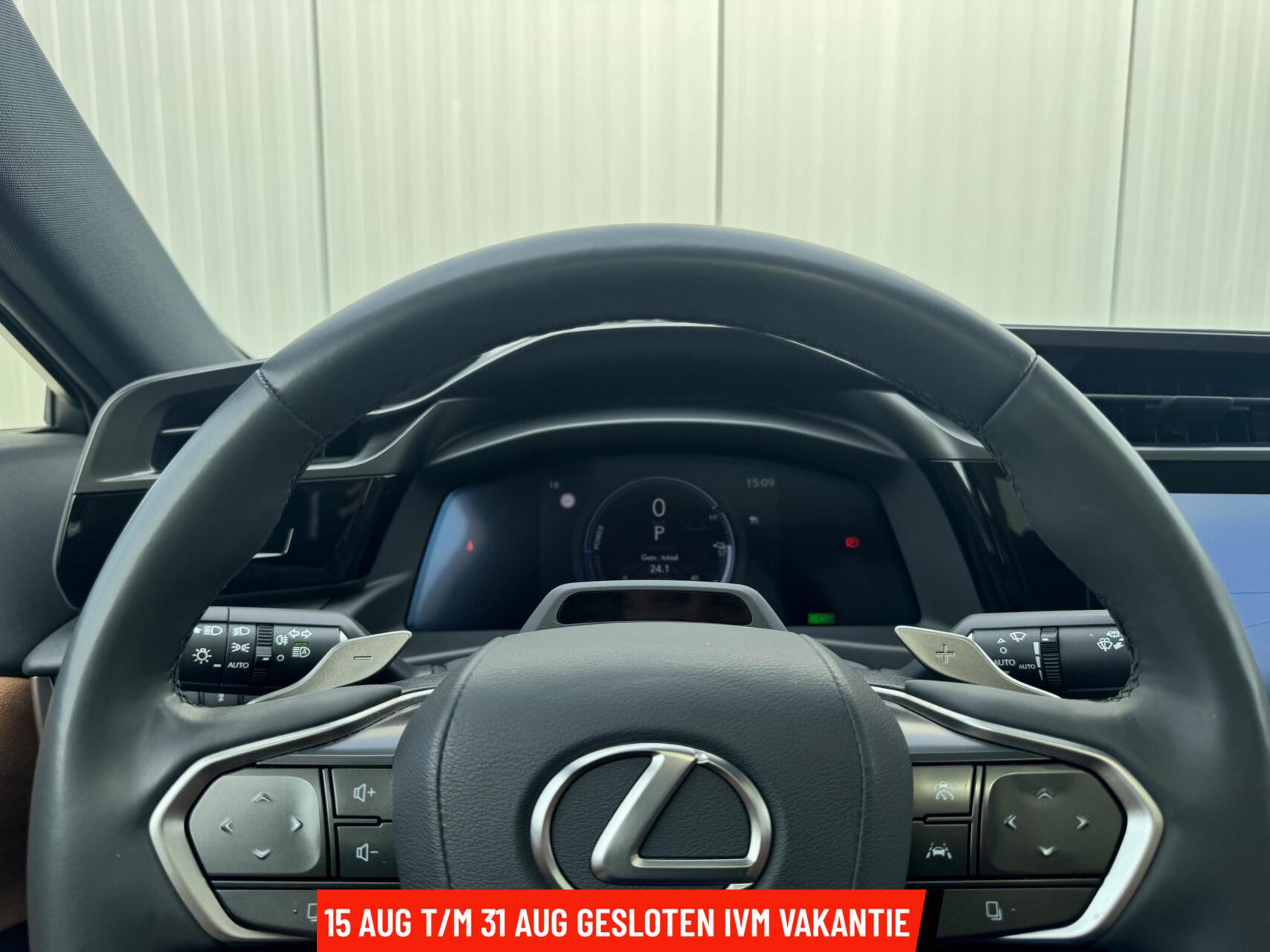 Foto van Lexus Lexus Rz450e