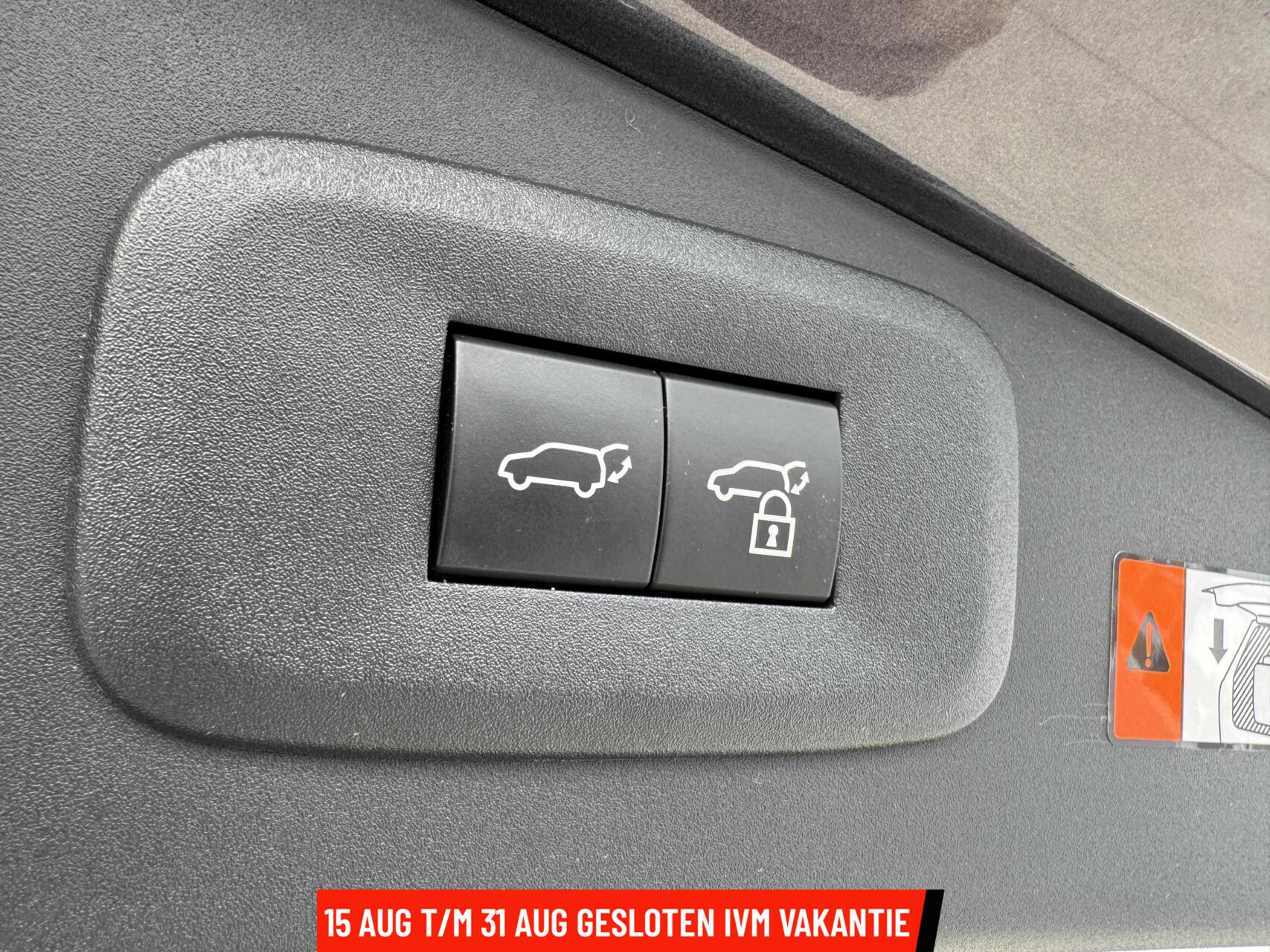 Foto van Lexus Lexus Rz450e