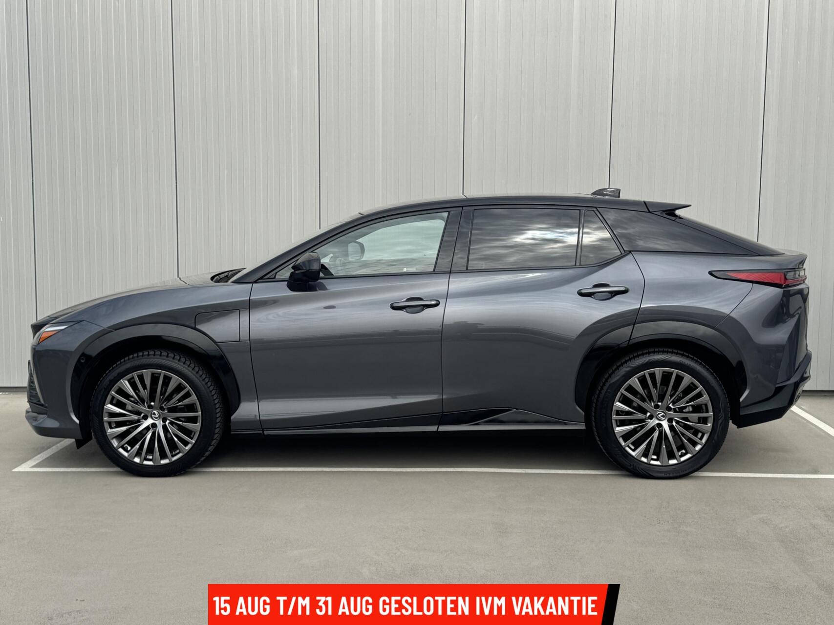 Foto van Lexus Lexus Rz450e