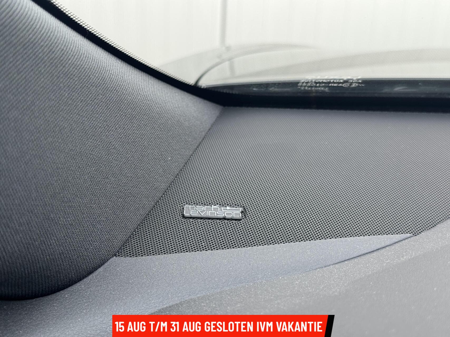 Foto van Lexus Lexus Rz450e