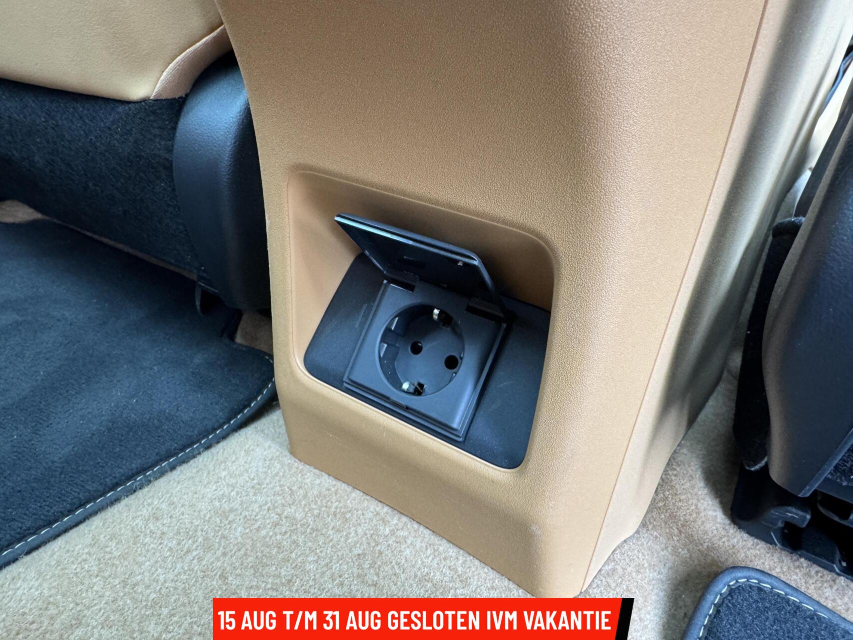 Foto van Lexus Lexus Rz450e