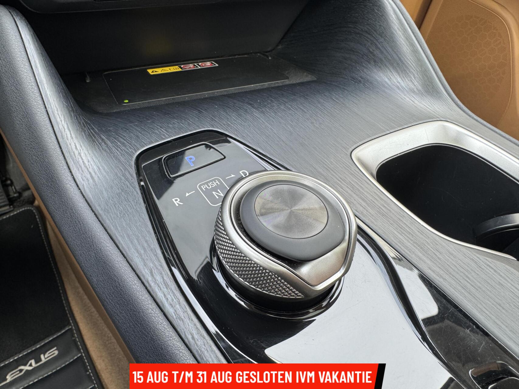 Foto van Lexus Lexus Rz450e