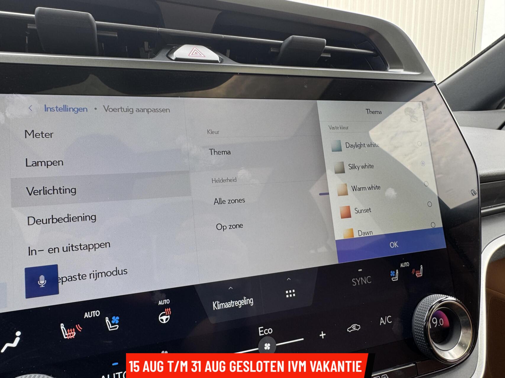 Foto van Lexus Lexus Rz450e