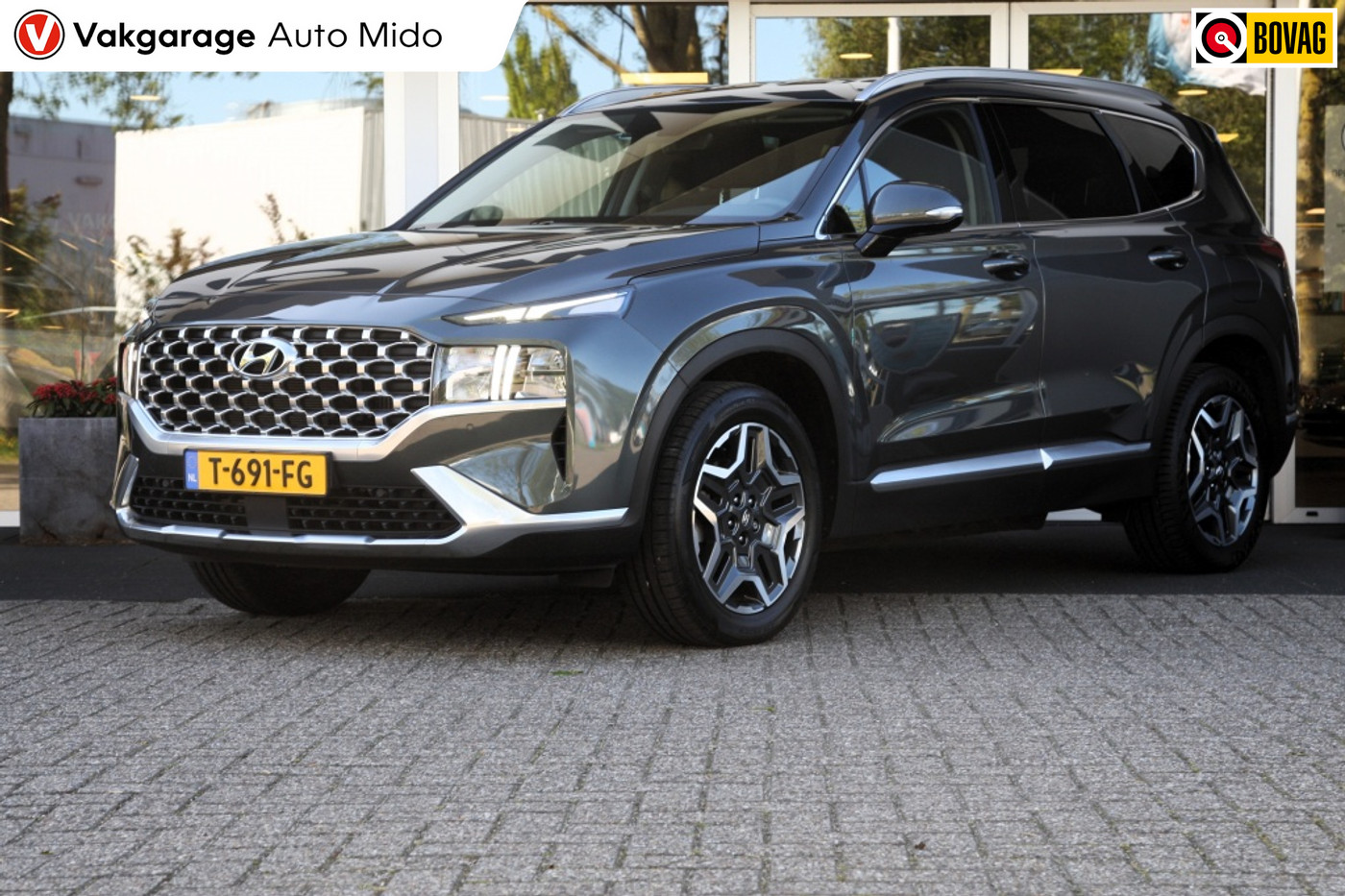 Hyundai Santa Fe 1.6 T-GDI PHEV Comfort Smart 7-persoons | Trekhaak 2023 - voorkant