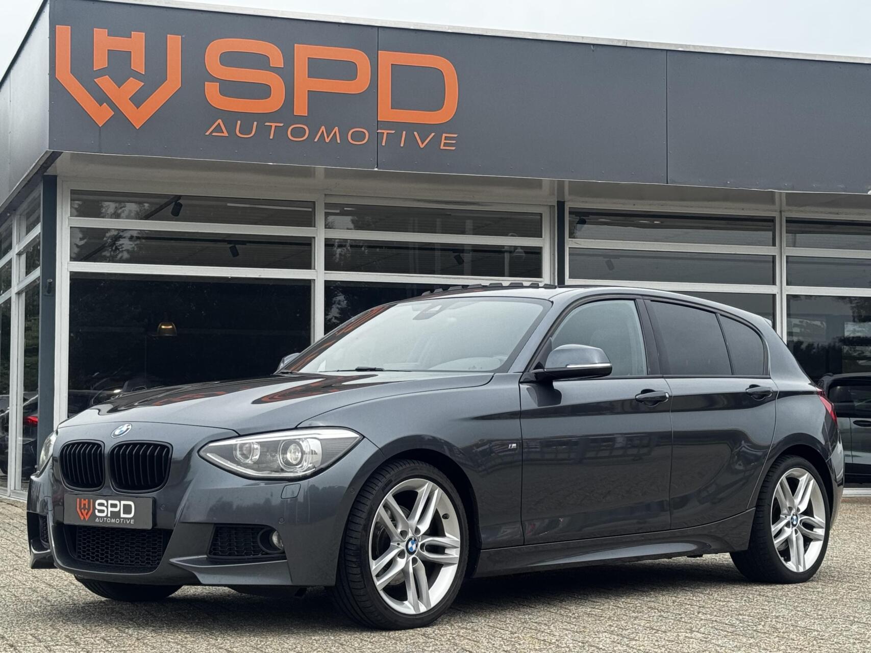 BMW 120d 120d High Executive|H&K|M-Sport|Memory|Dealerond 2015 - voorkant