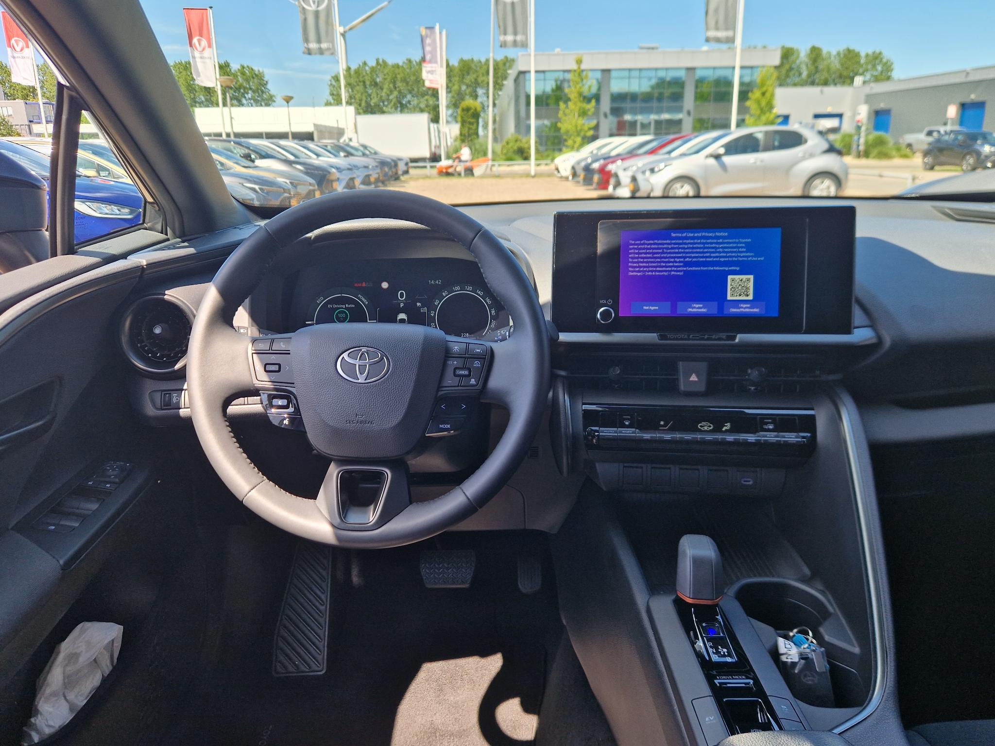 Foto van Toyota C-hr