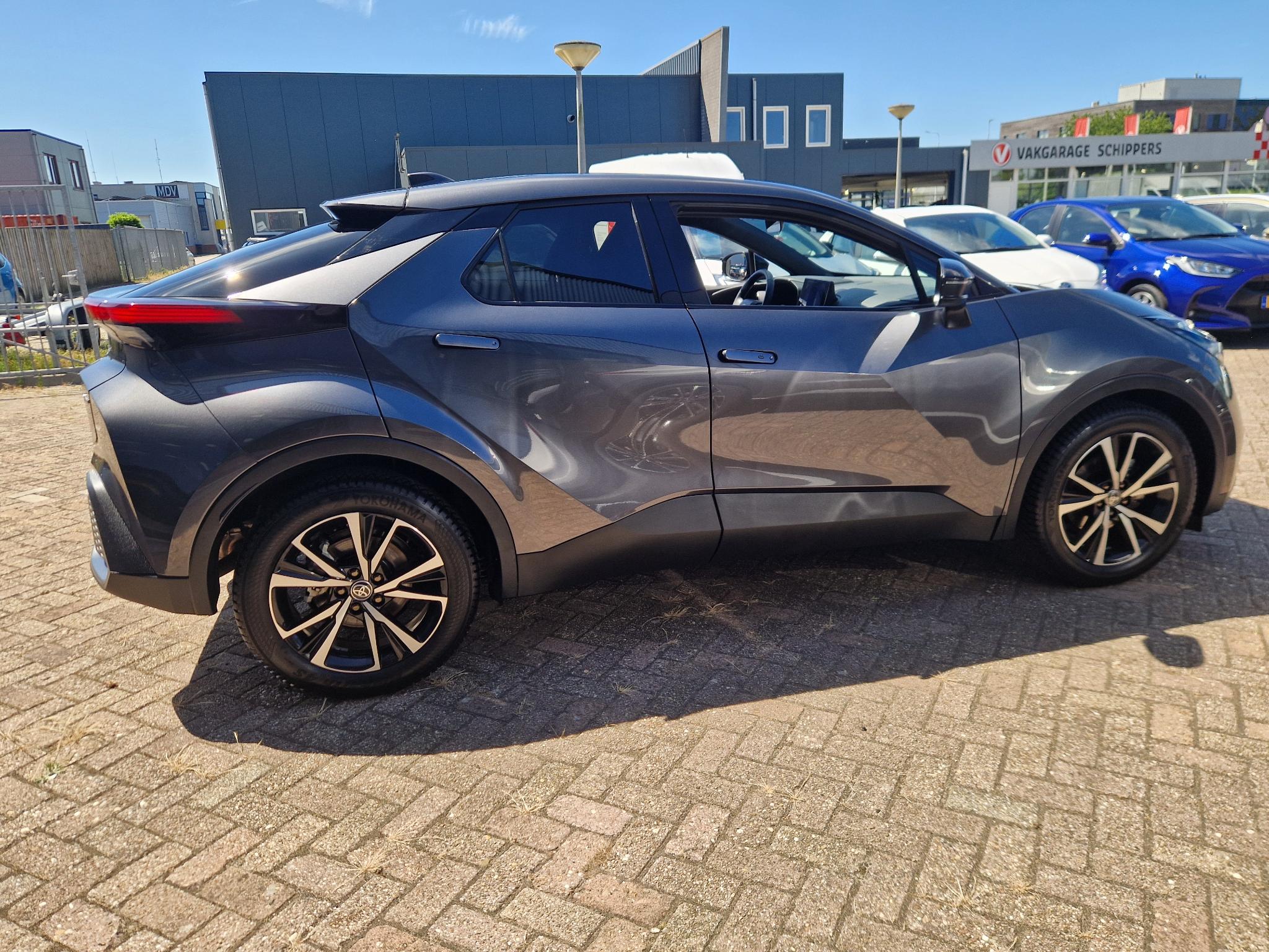 Foto van Toyota C-hr