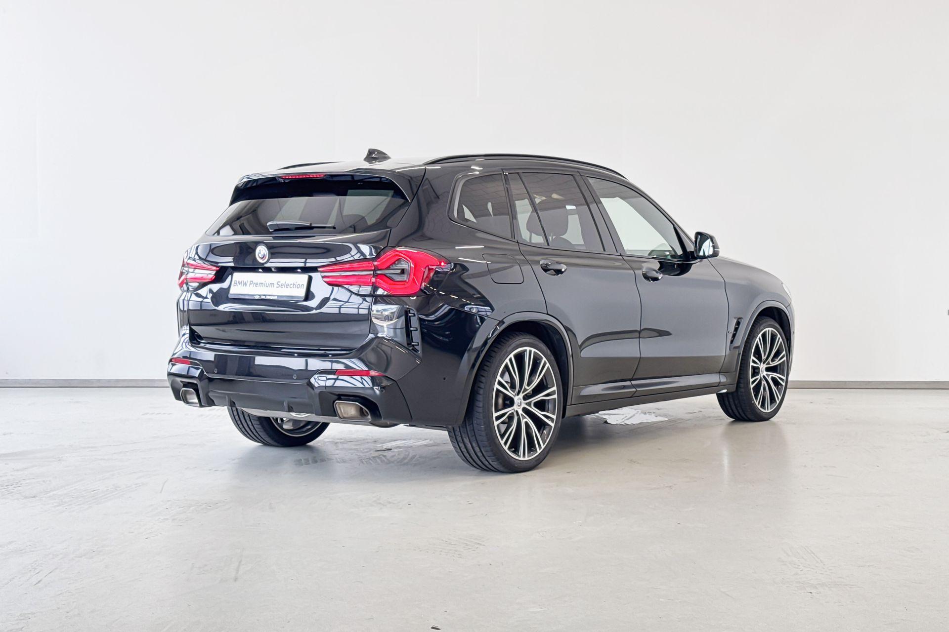 Foto van BMW X3 Xdrive30e