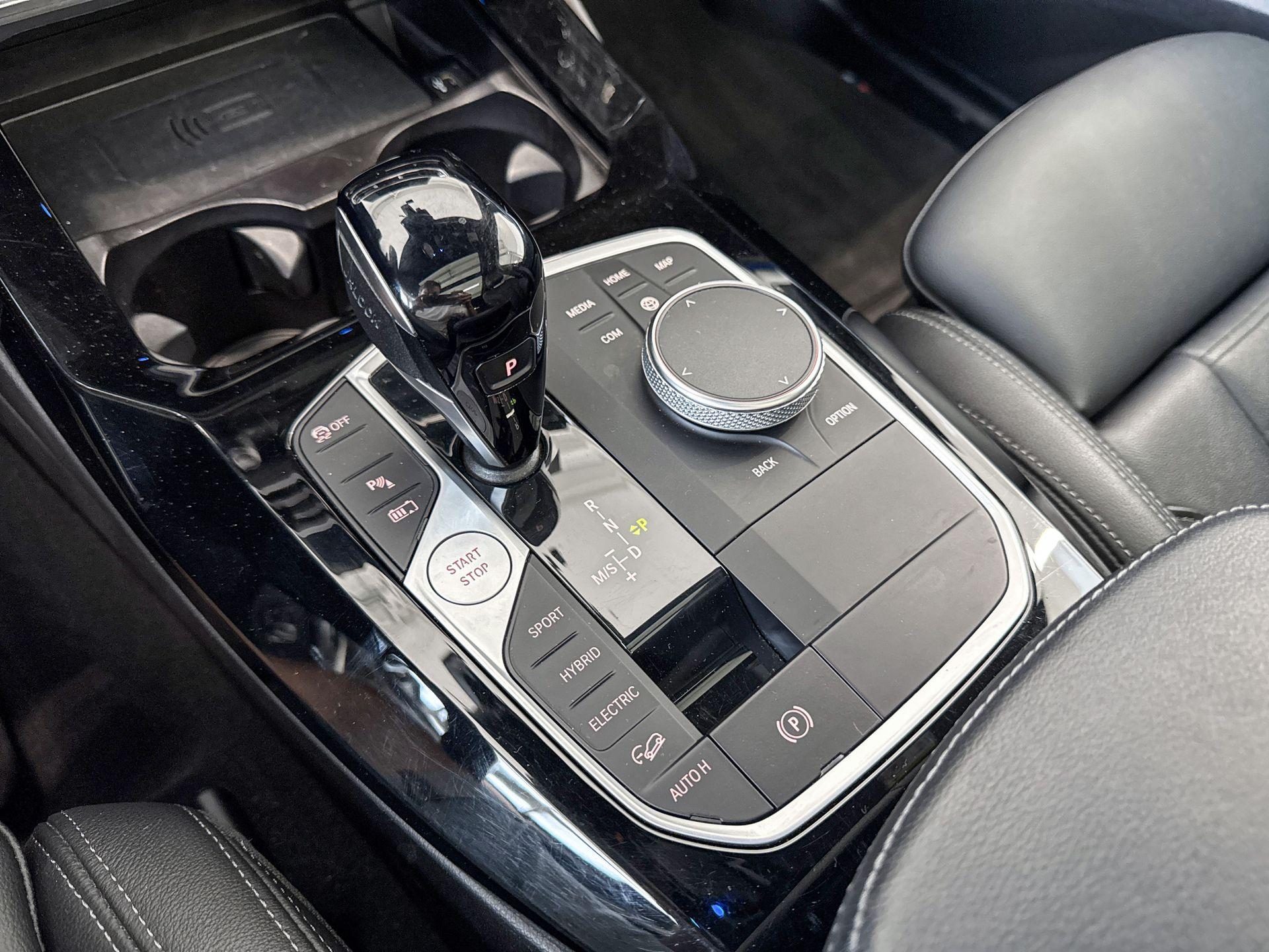Foto van BMW X3 Xdrive30e