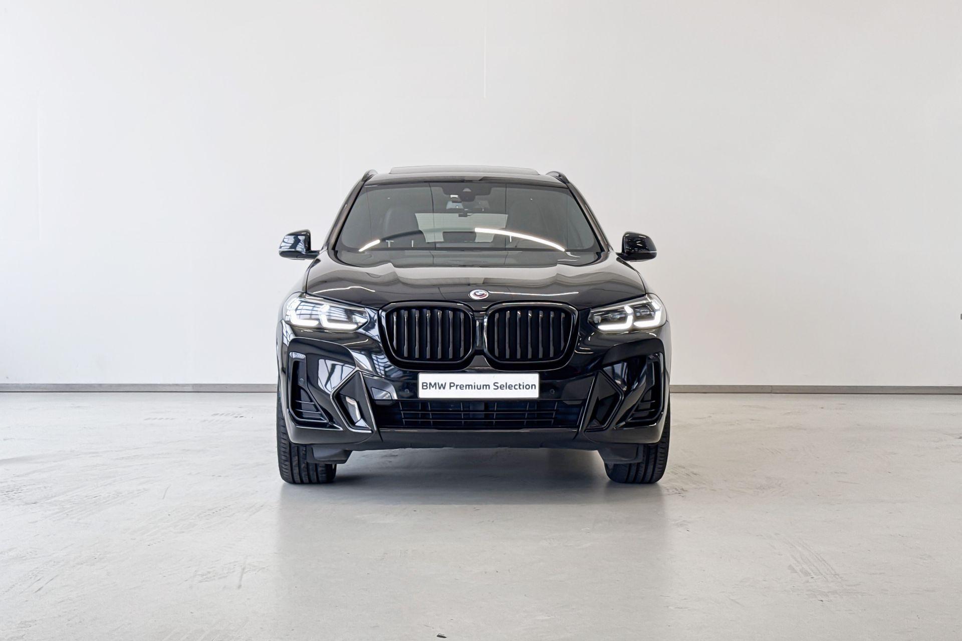 Foto van BMW X3 Xdrive30e