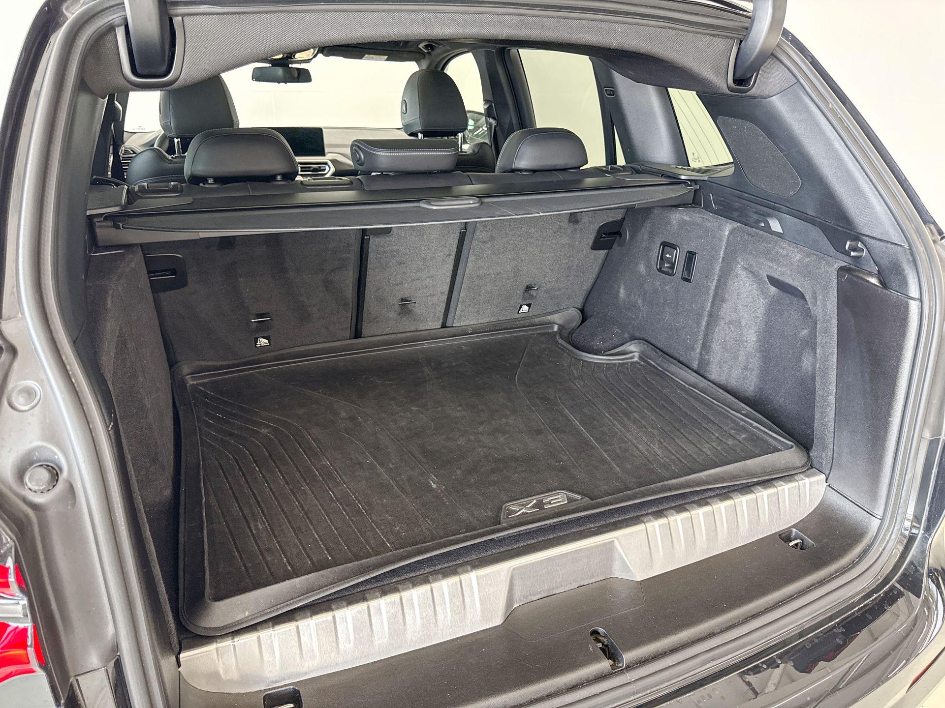 Foto van BMW X3 Xdrive30e