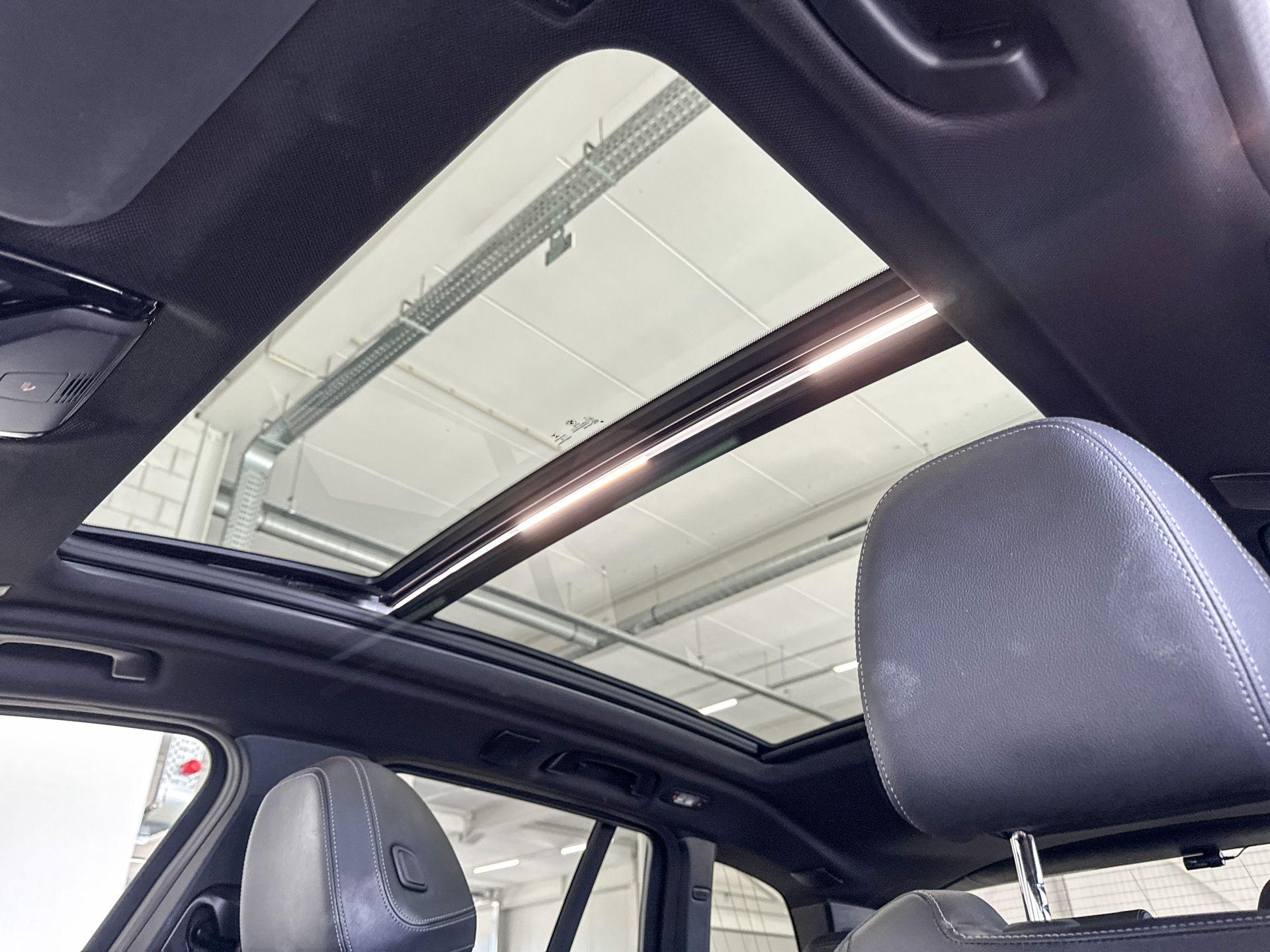 Foto van BMW X3 Xdrive30e